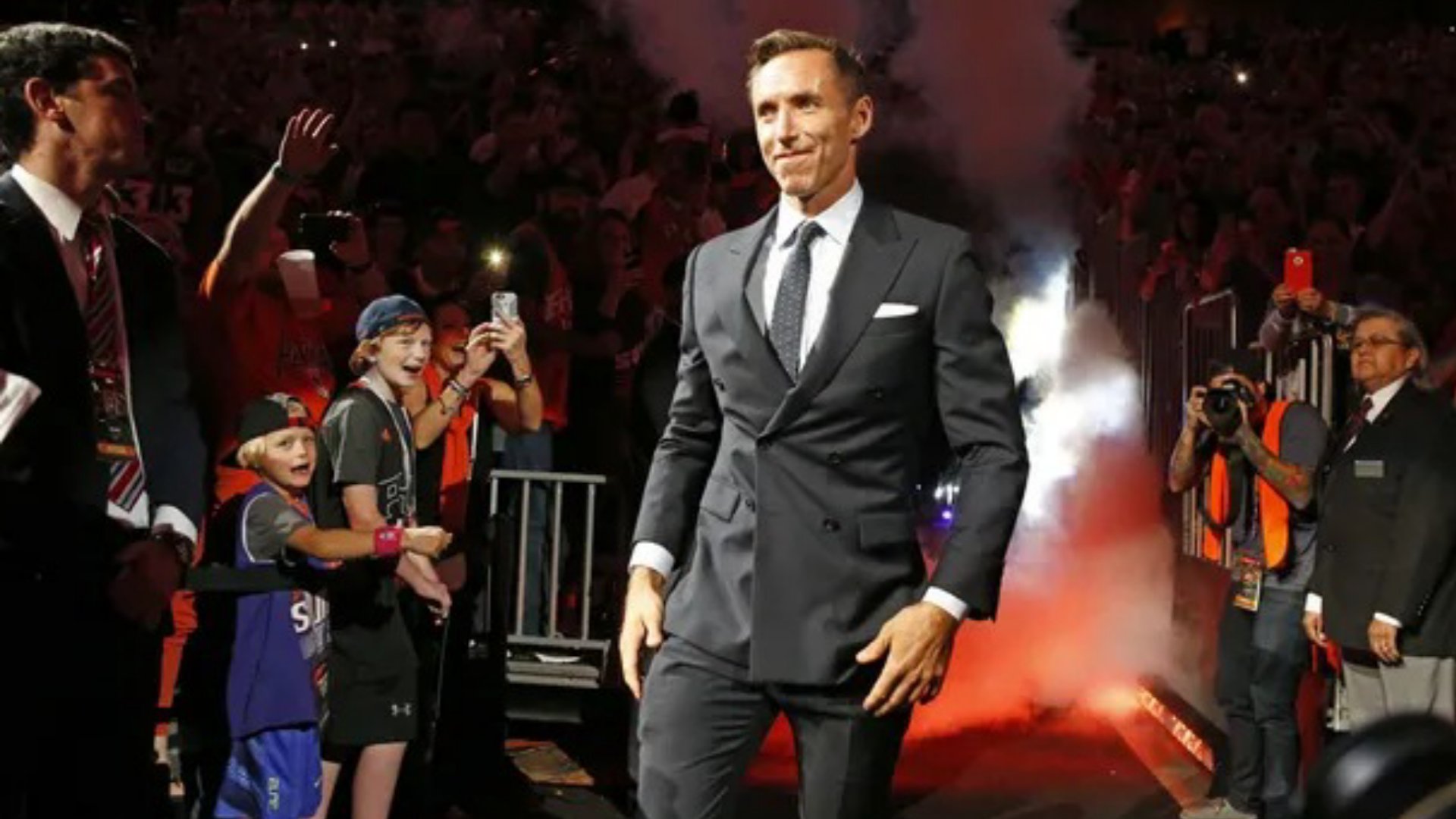Steve Nash (Nash: The Book)