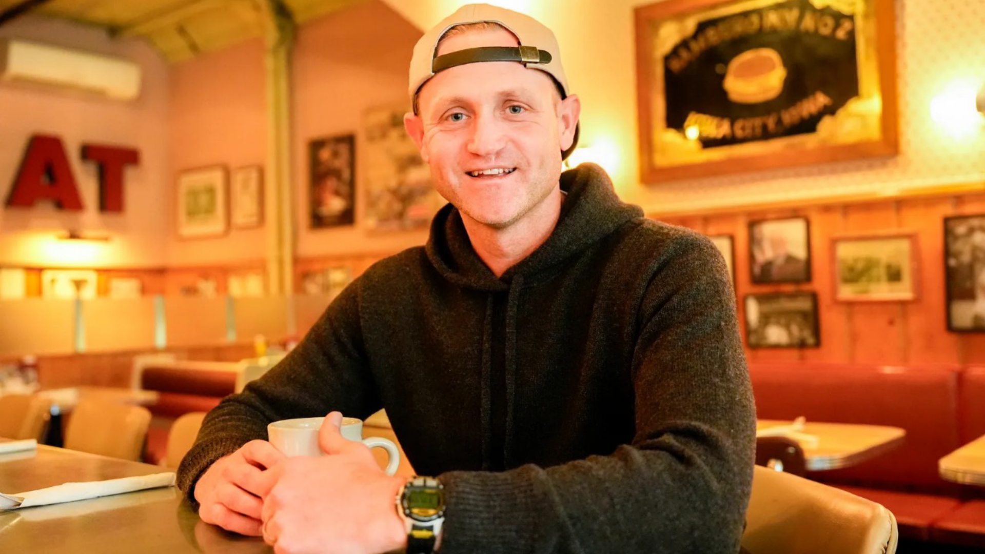 Nate Kaeding – Short’s Burger and Shine