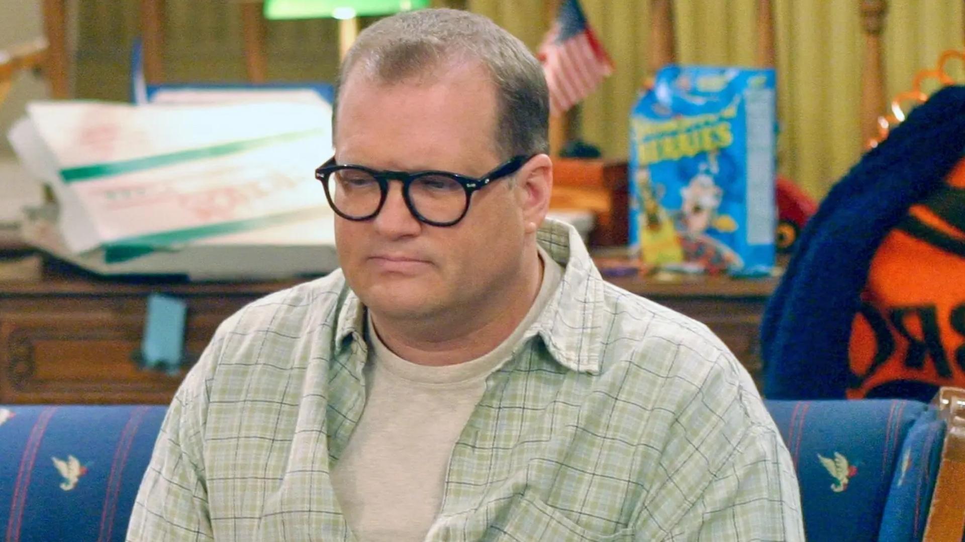 Drew Carey in 'The Drew Carey Show' - $750,000 per episode