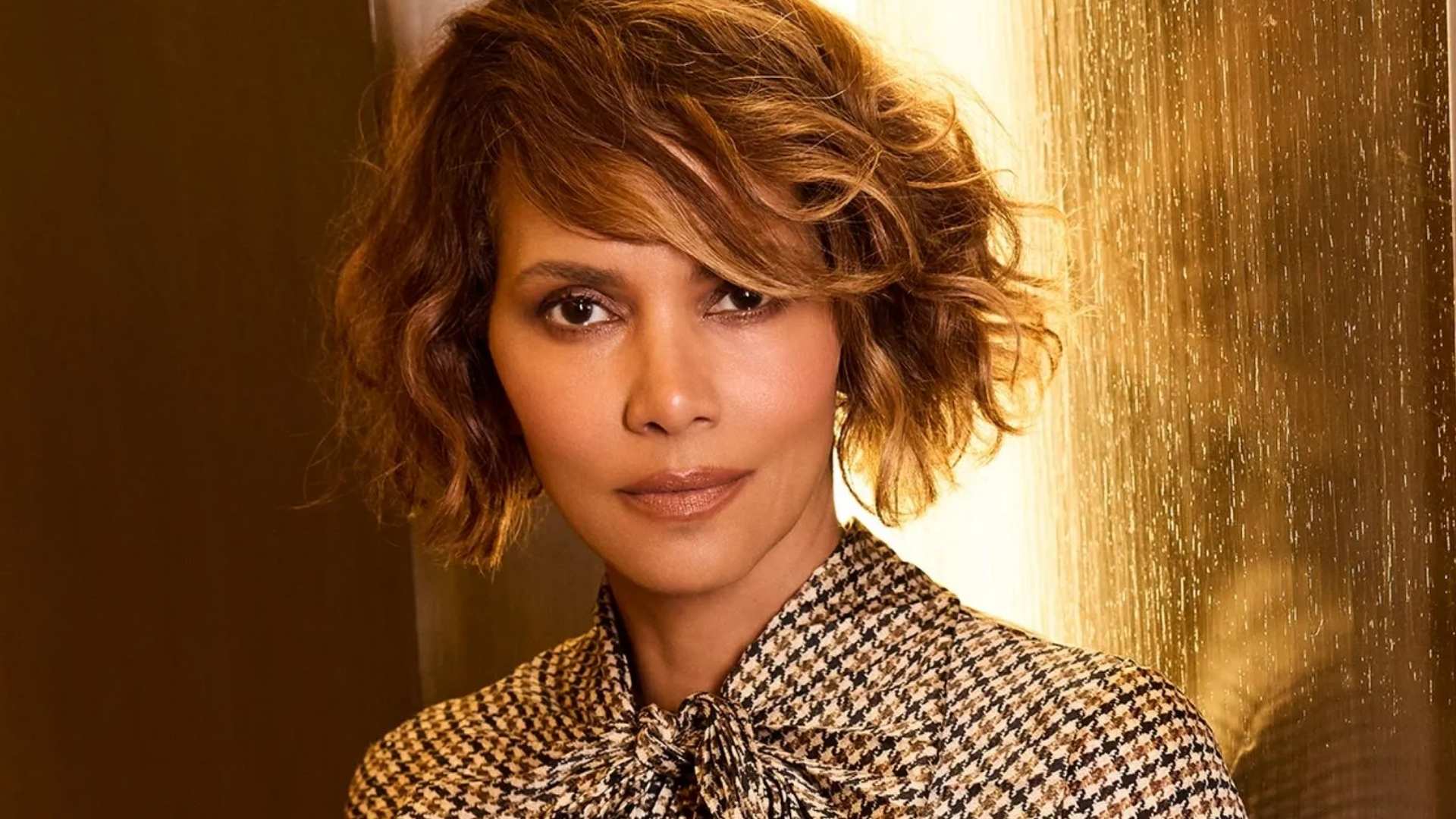 Halle Berry: Annie in ‘Speed’