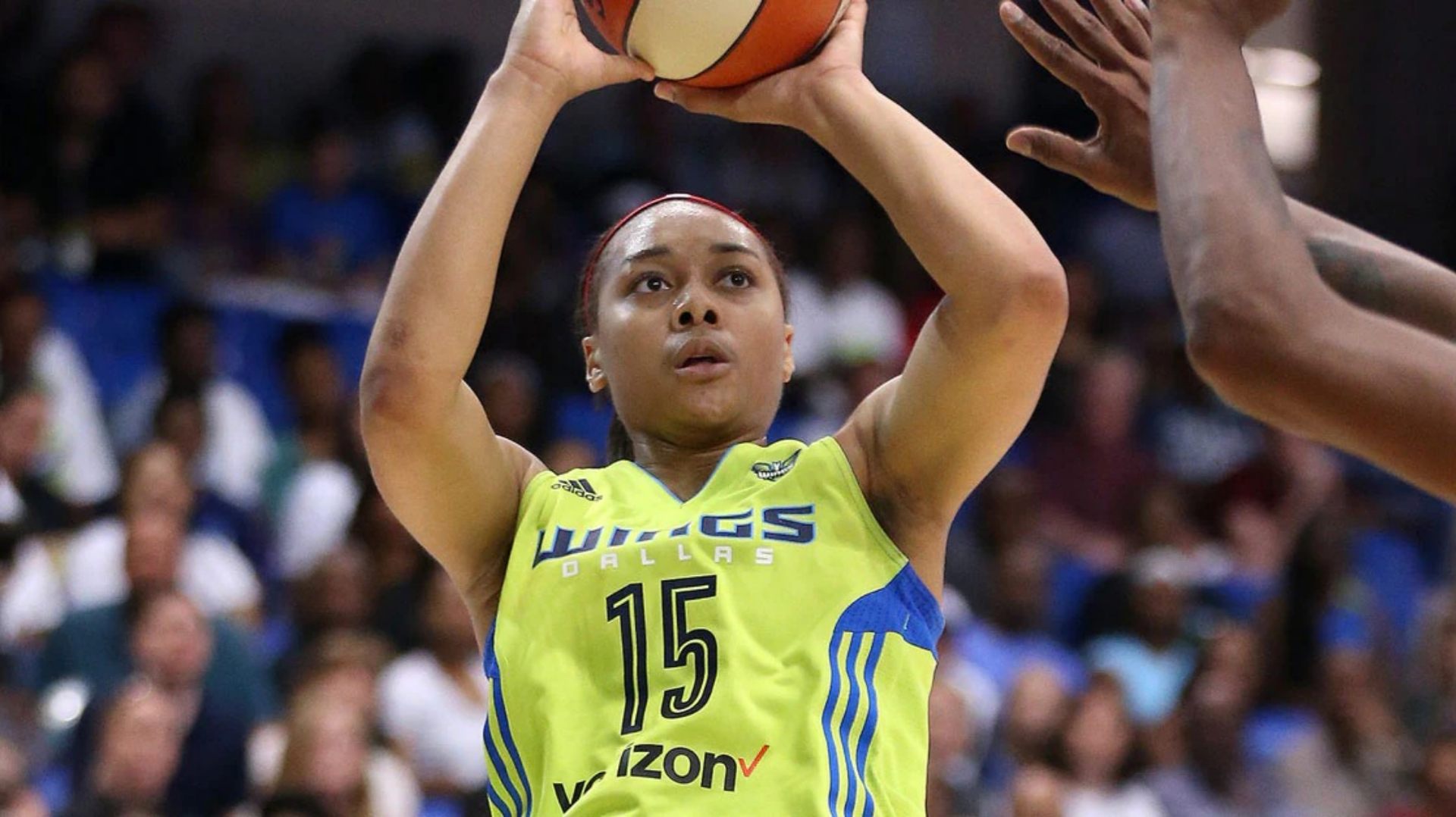 2017 - Allisha Gray, Dallas Wings