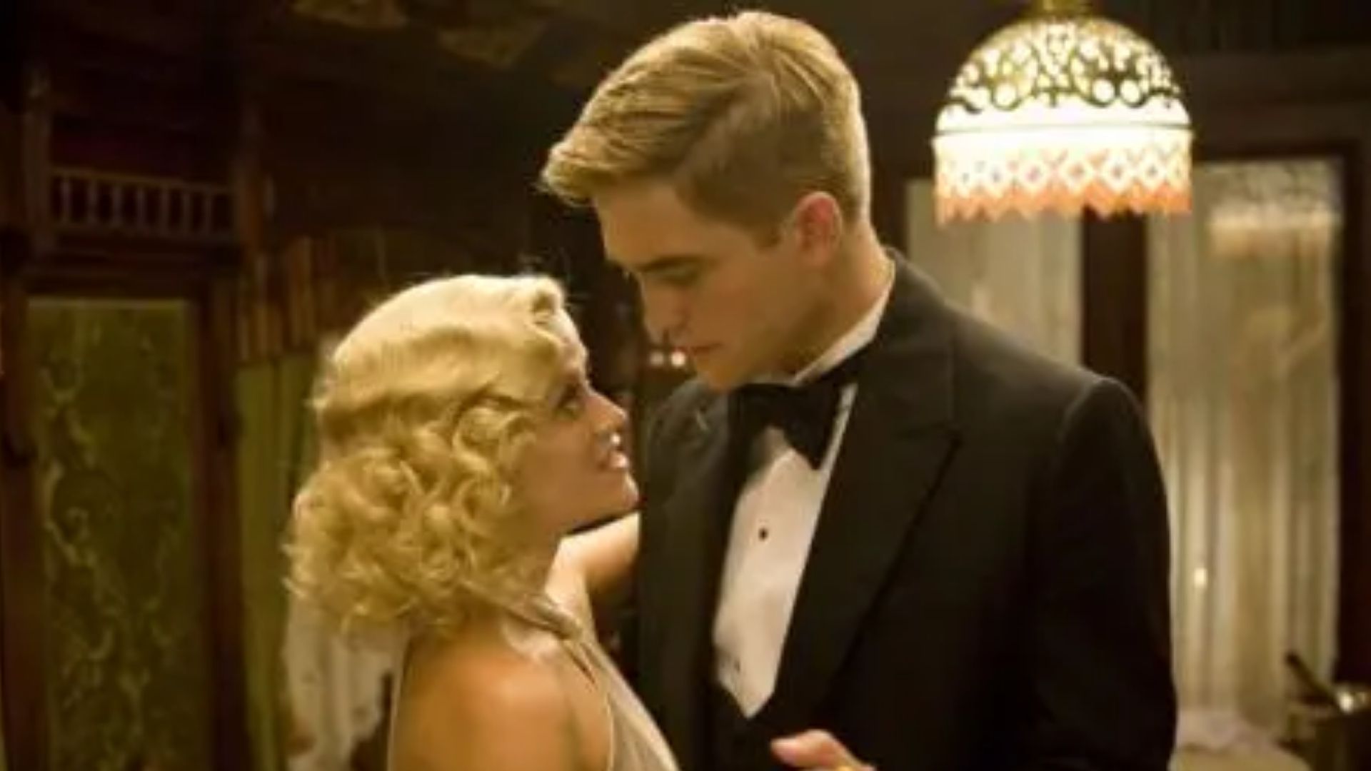 Reese Witherspoon and Rob Pattinson