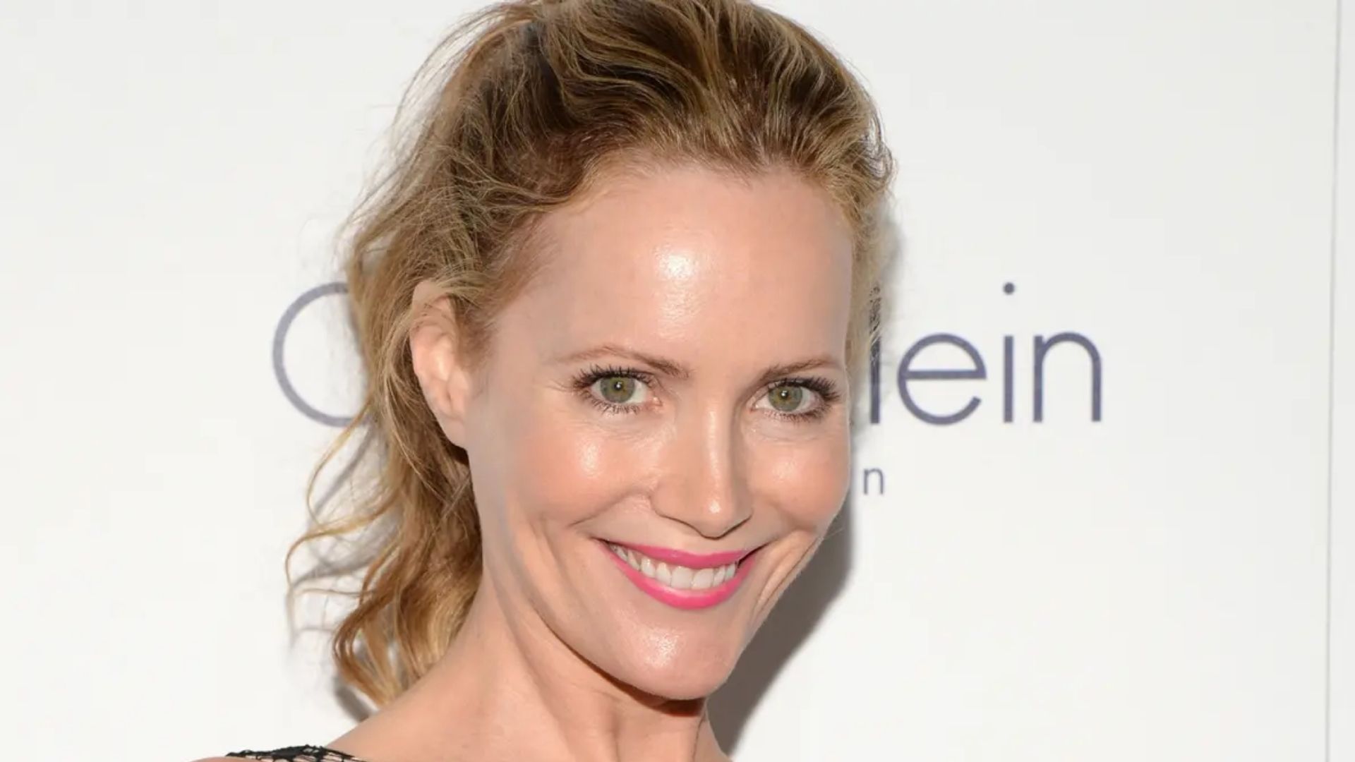 Leslie Mann (Born March 26, 1972)