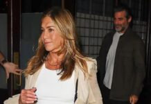 Jennifer Aniston And Jim Curtis