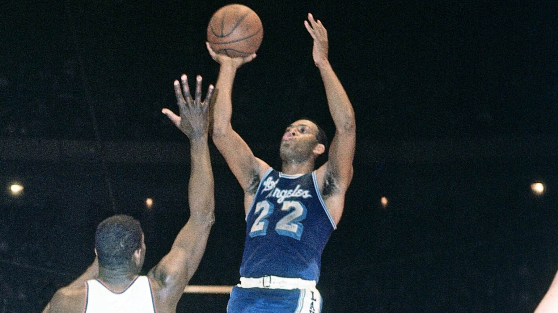 19. Elgin Baylor
