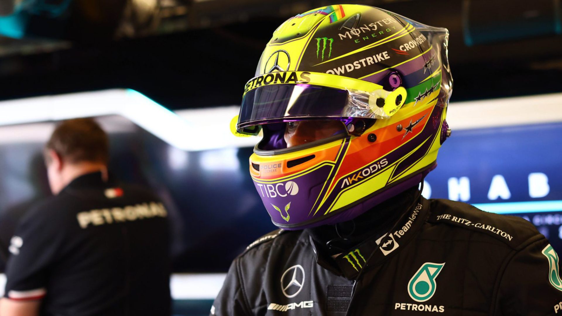 16. Monster Energy - Mercedes