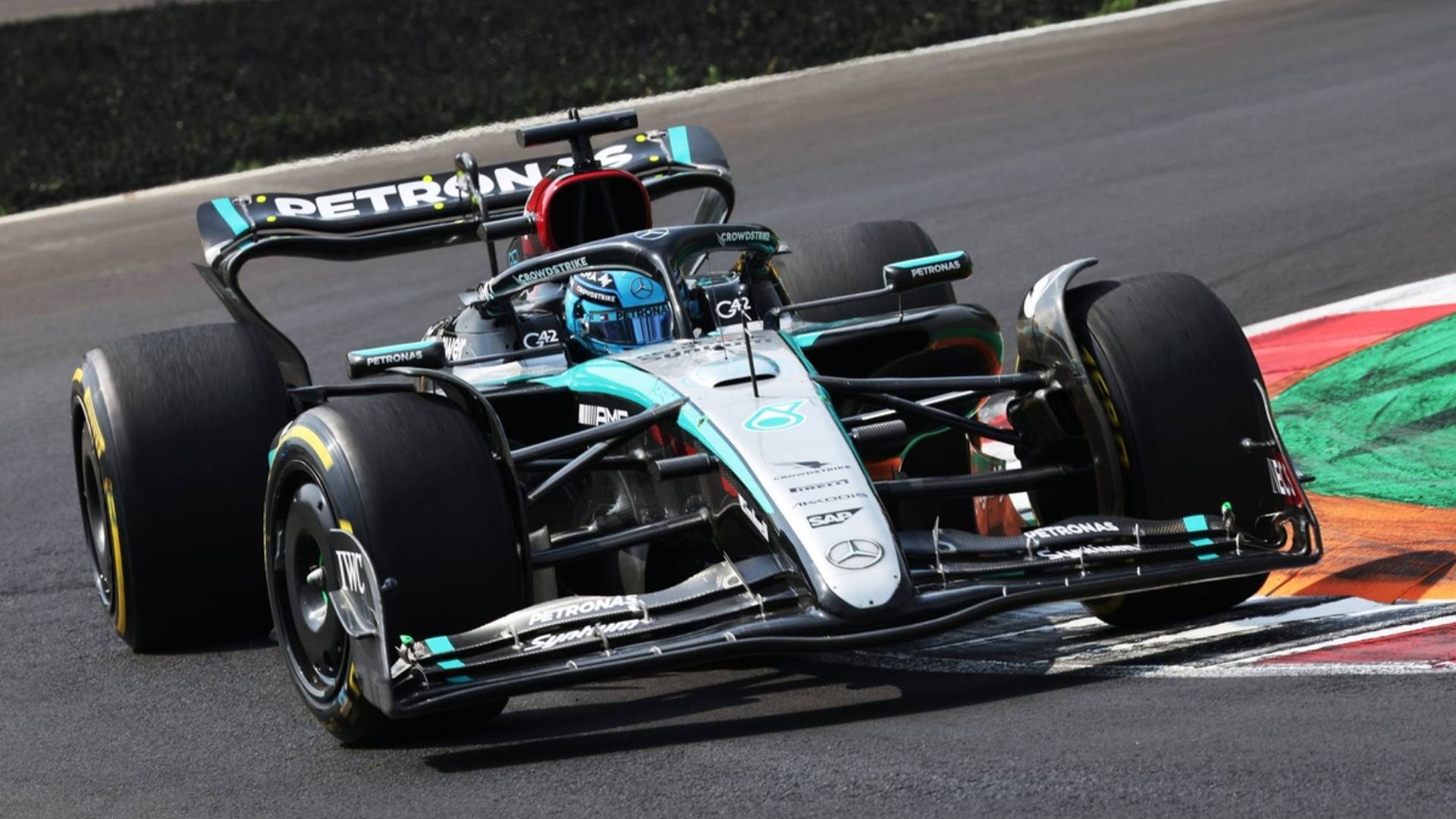 3. Petronas - Mercedes