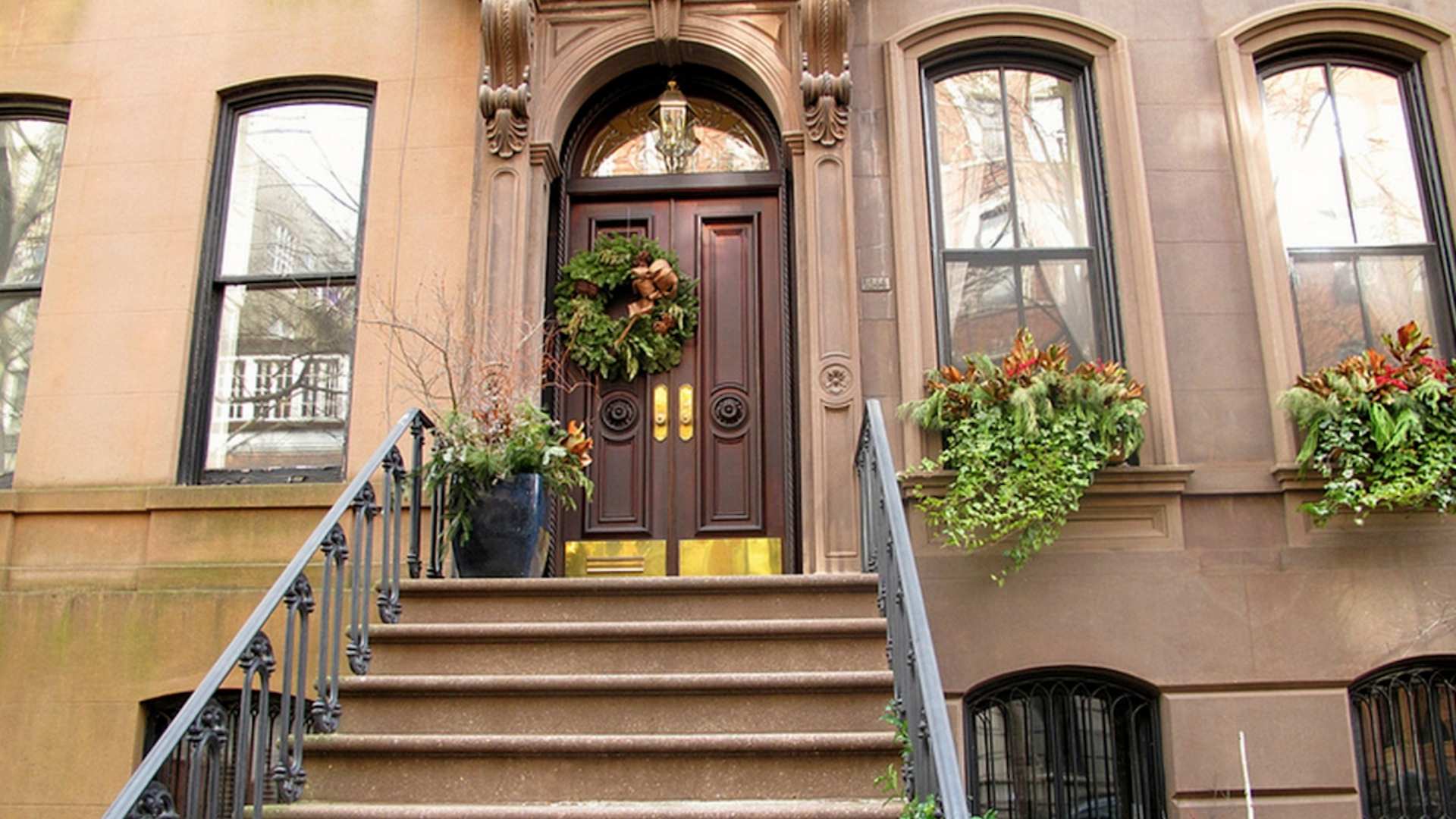 Sex and the City: Carrie Bradshaw’s apartment - NYC