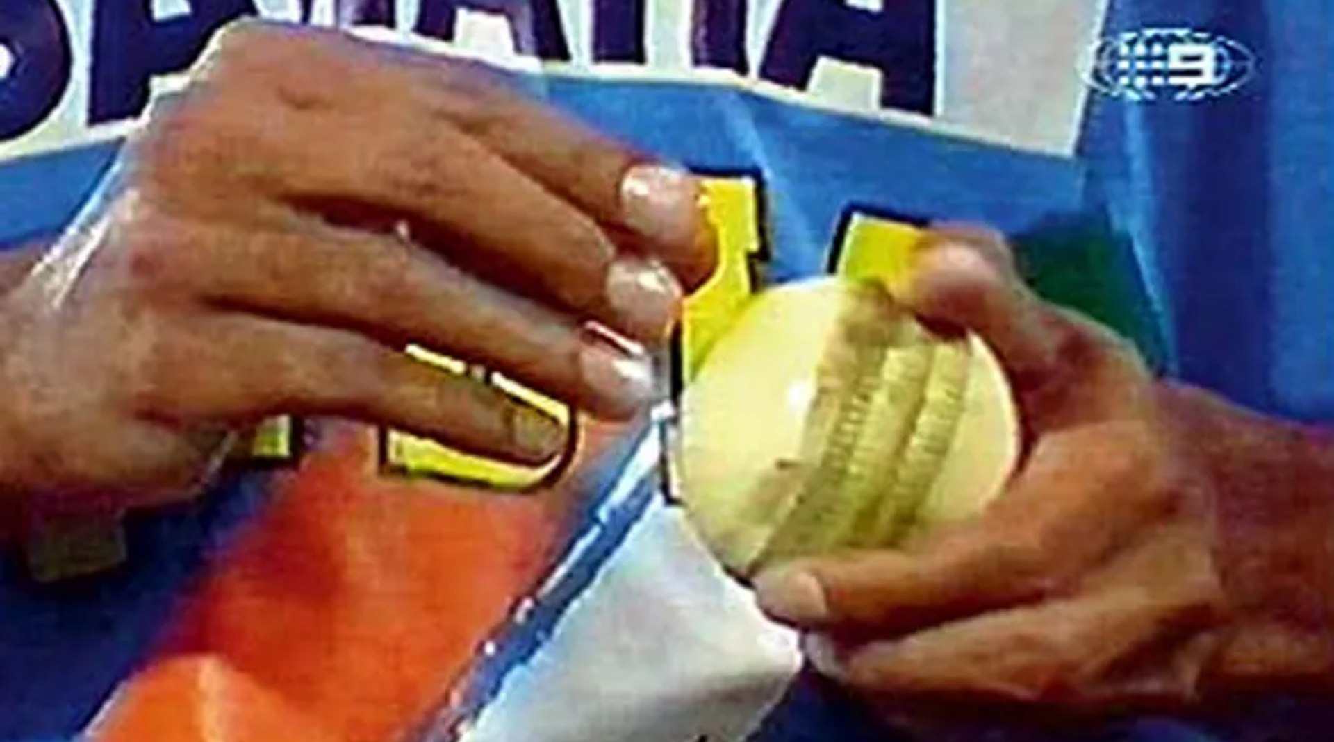 2004 Rahul Dravid 'Logenze' Ball Tampering Incident