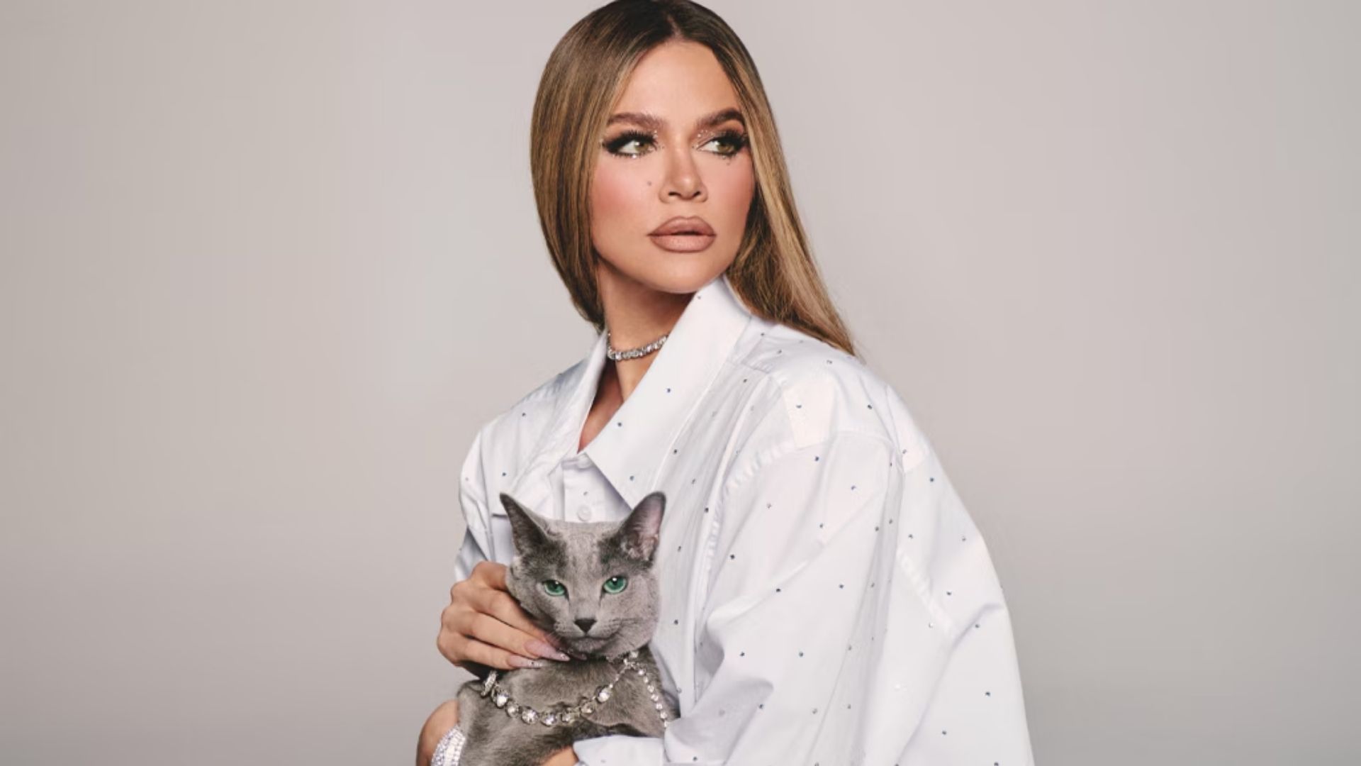 Khloé Kardashian - Cookie Jar Artistry