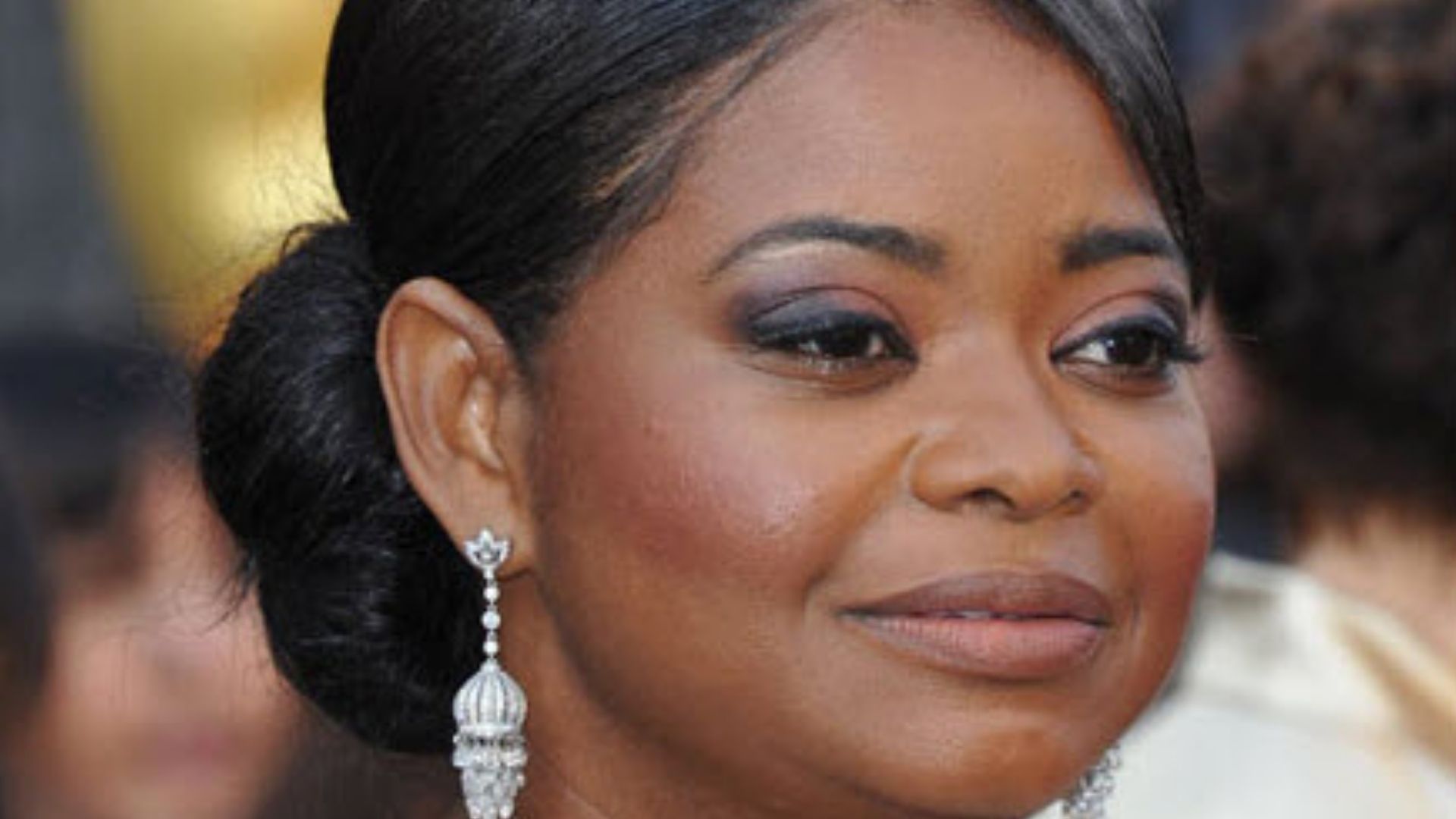 2012 – Octavia Spencer in Chandelier Earrings