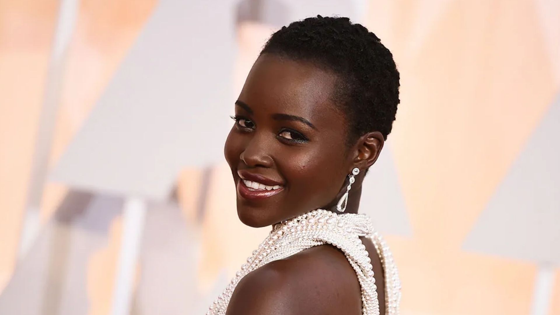 2015 – Lupita Nyong’o in Calvin Klein