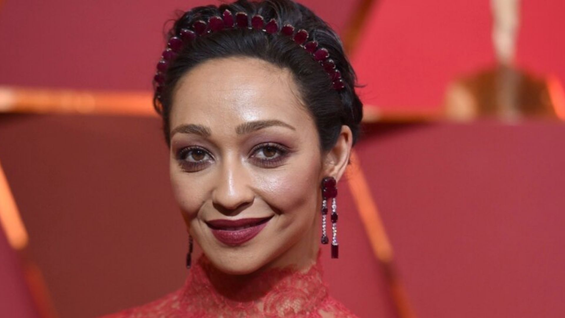 2017 – Ruth Negga in Irene Neuwirth