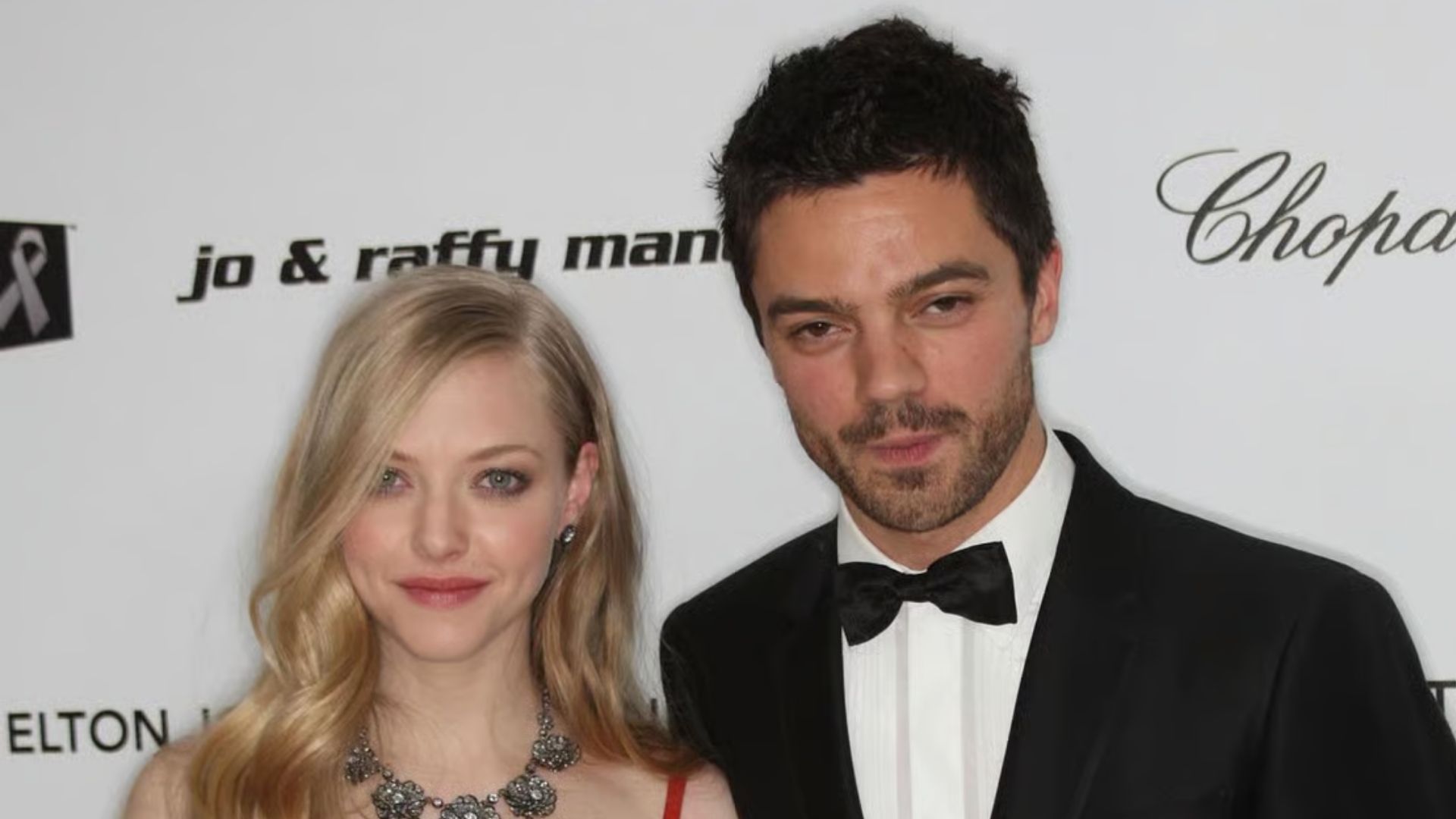 Amanda Seyfried & Dominic Cooper