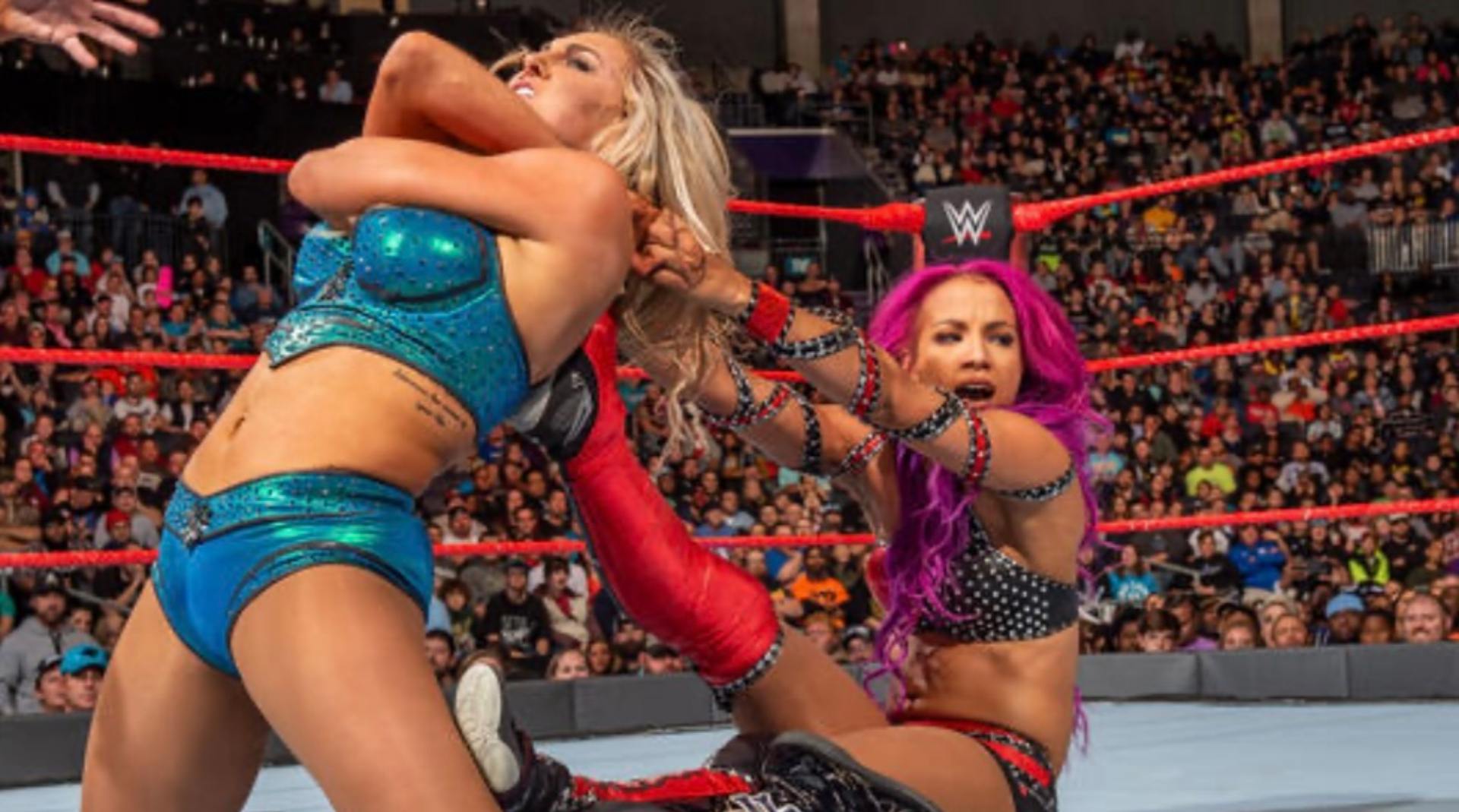 21) Sasha Banks vs. Charlotte Flair