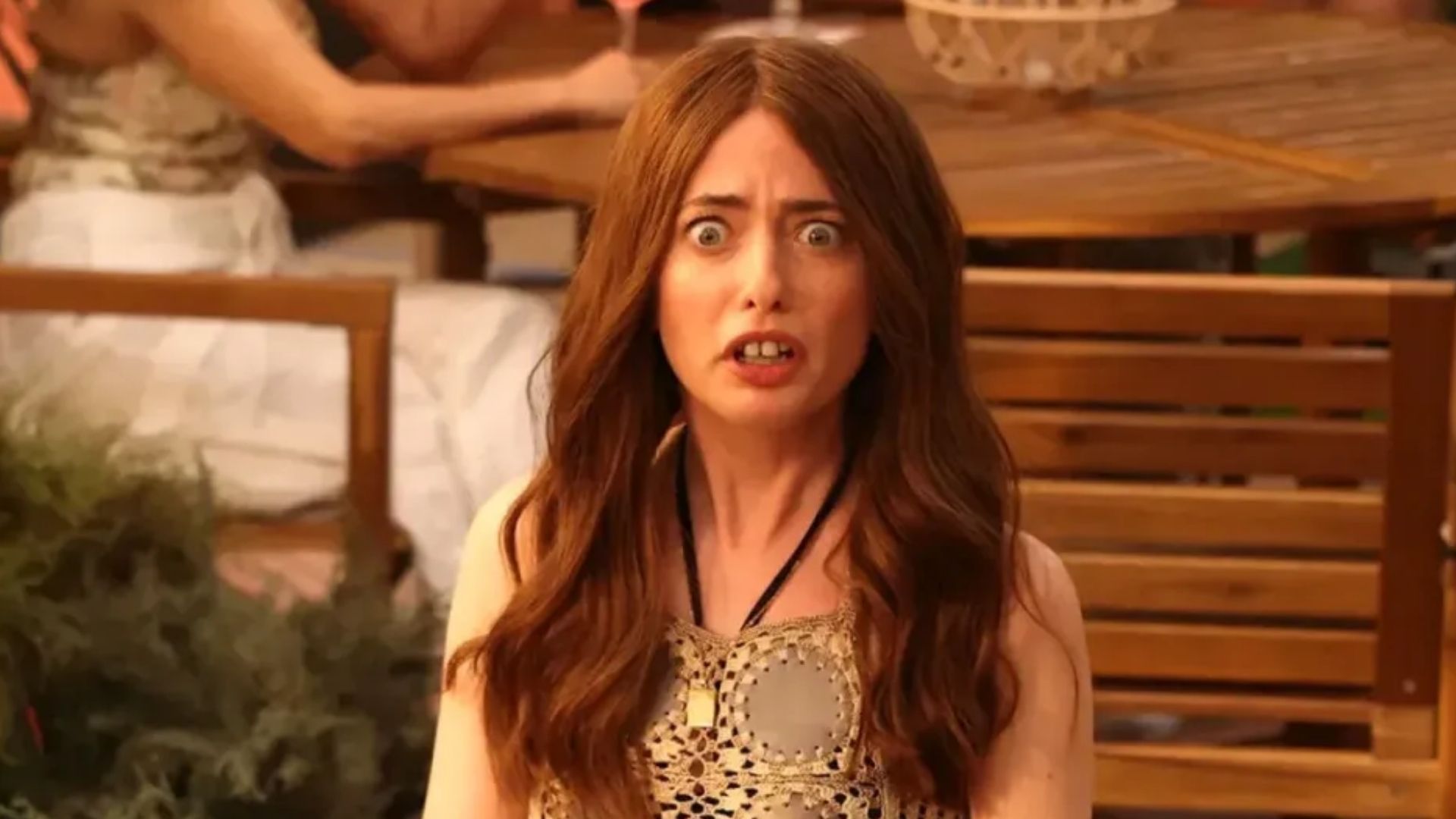 White Lotus, Aimee Lou Wood