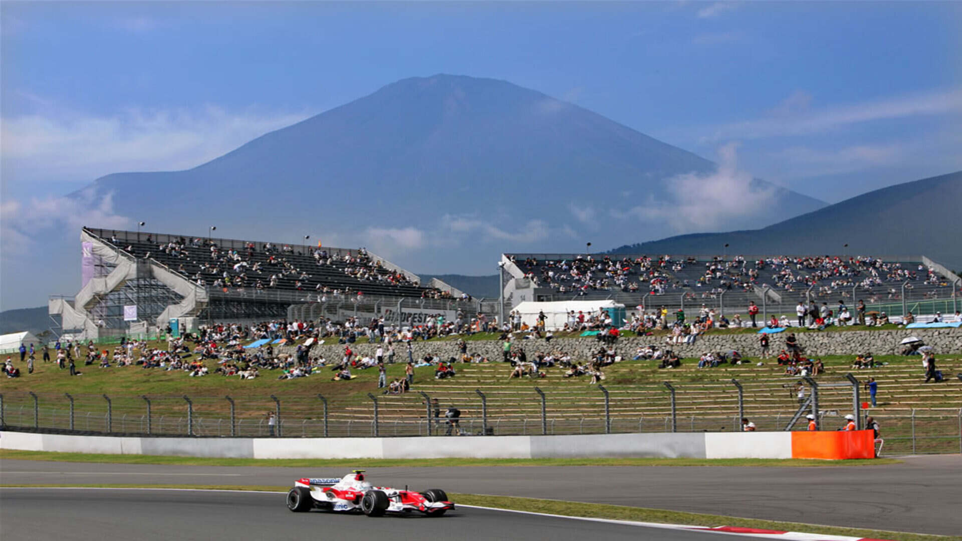 13. Fuji Speedway (Japan)