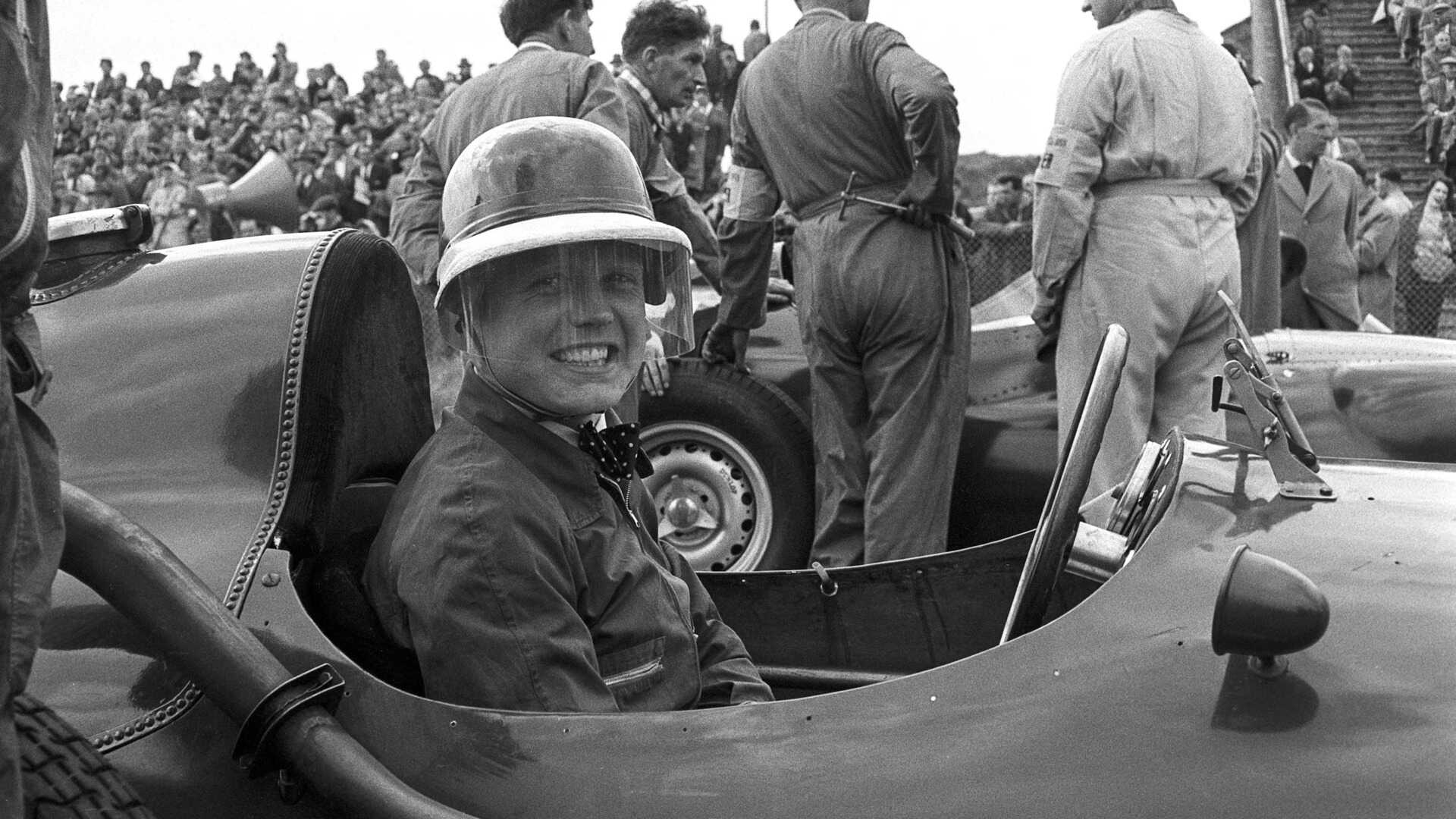 16. Mike Hawthorn