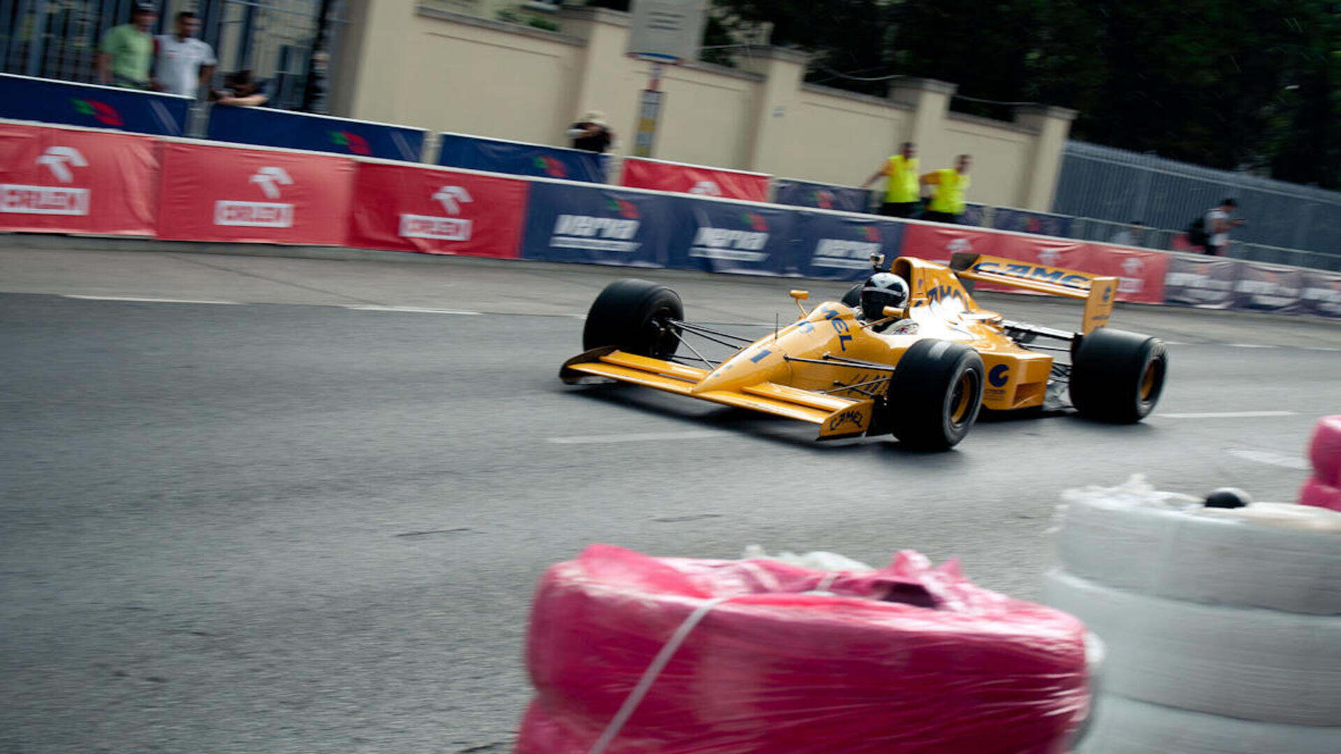 21. Camel – Lotus & Benetton