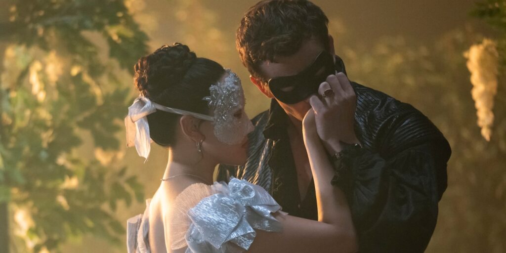 Benedict Bridgerton with Sophie (Image: Netflix)