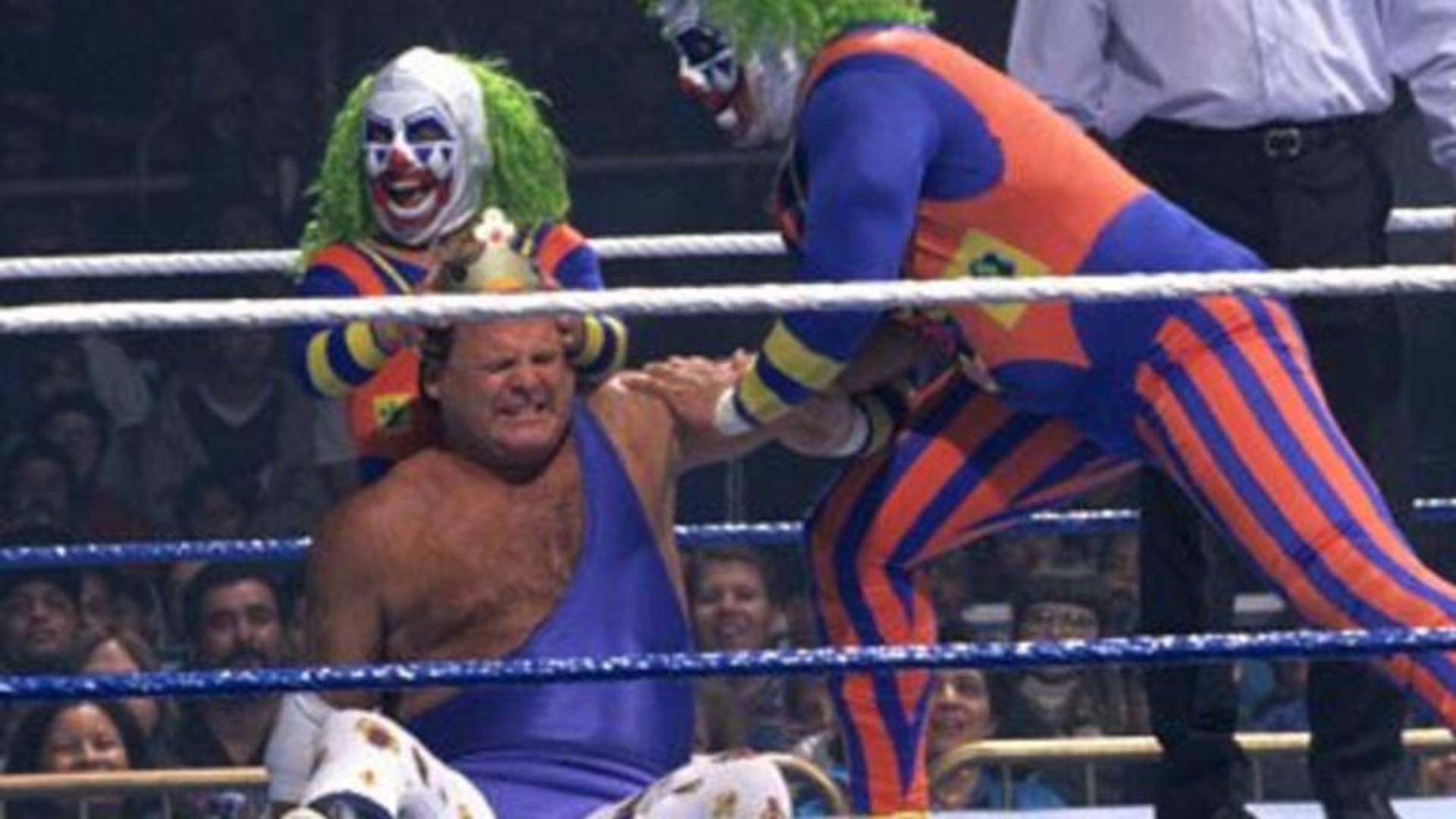 17. Clown Show – Jerry Lawler vs. Doink (Survivor Series 1994)