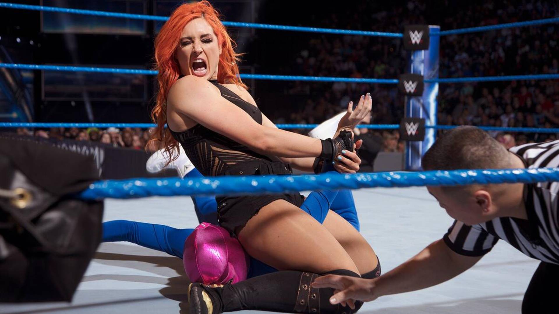 25- Becky Lynch’s Dis-Arm-Her