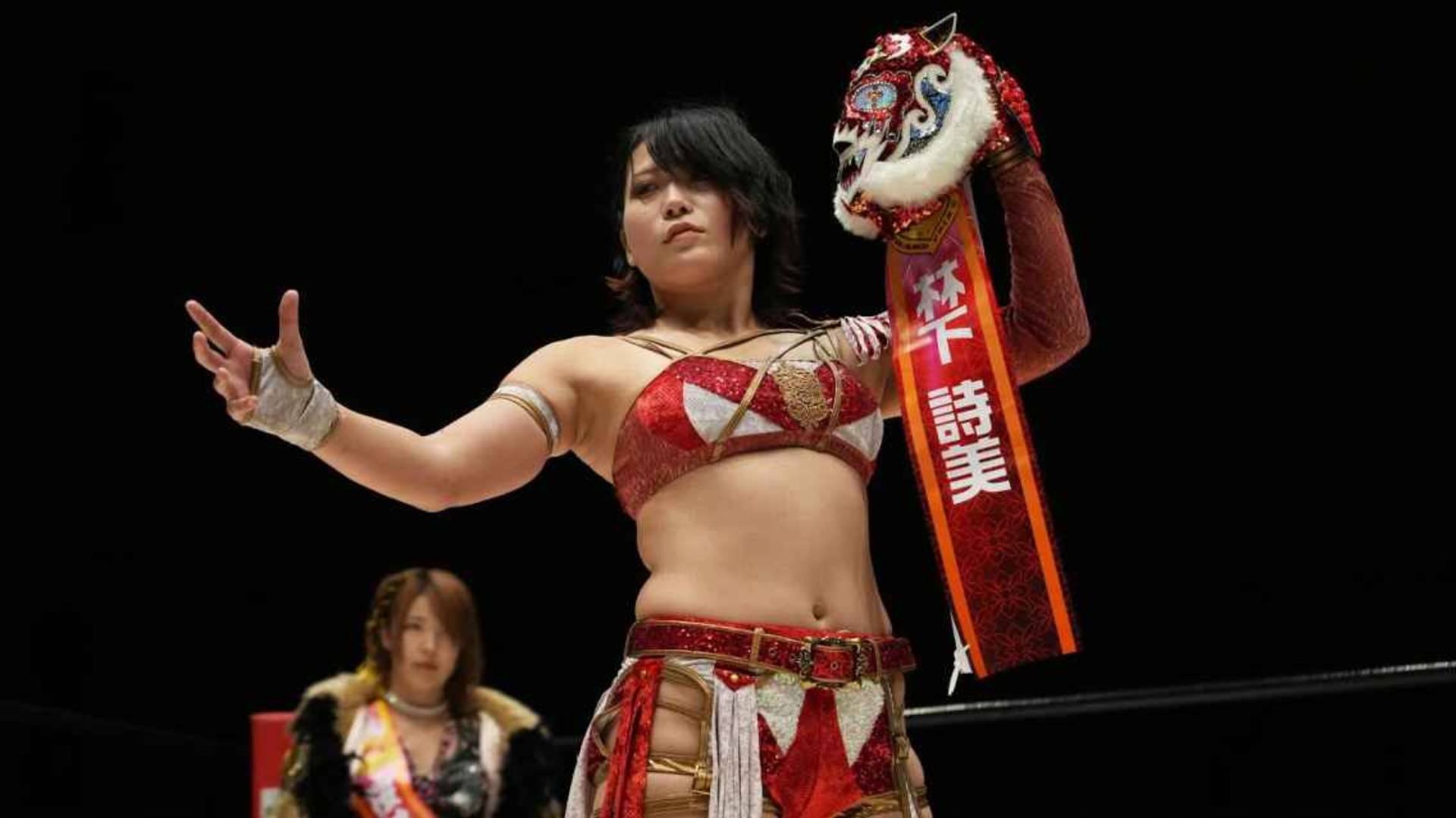 25- ⁠Utami Hayashishita, Age 26