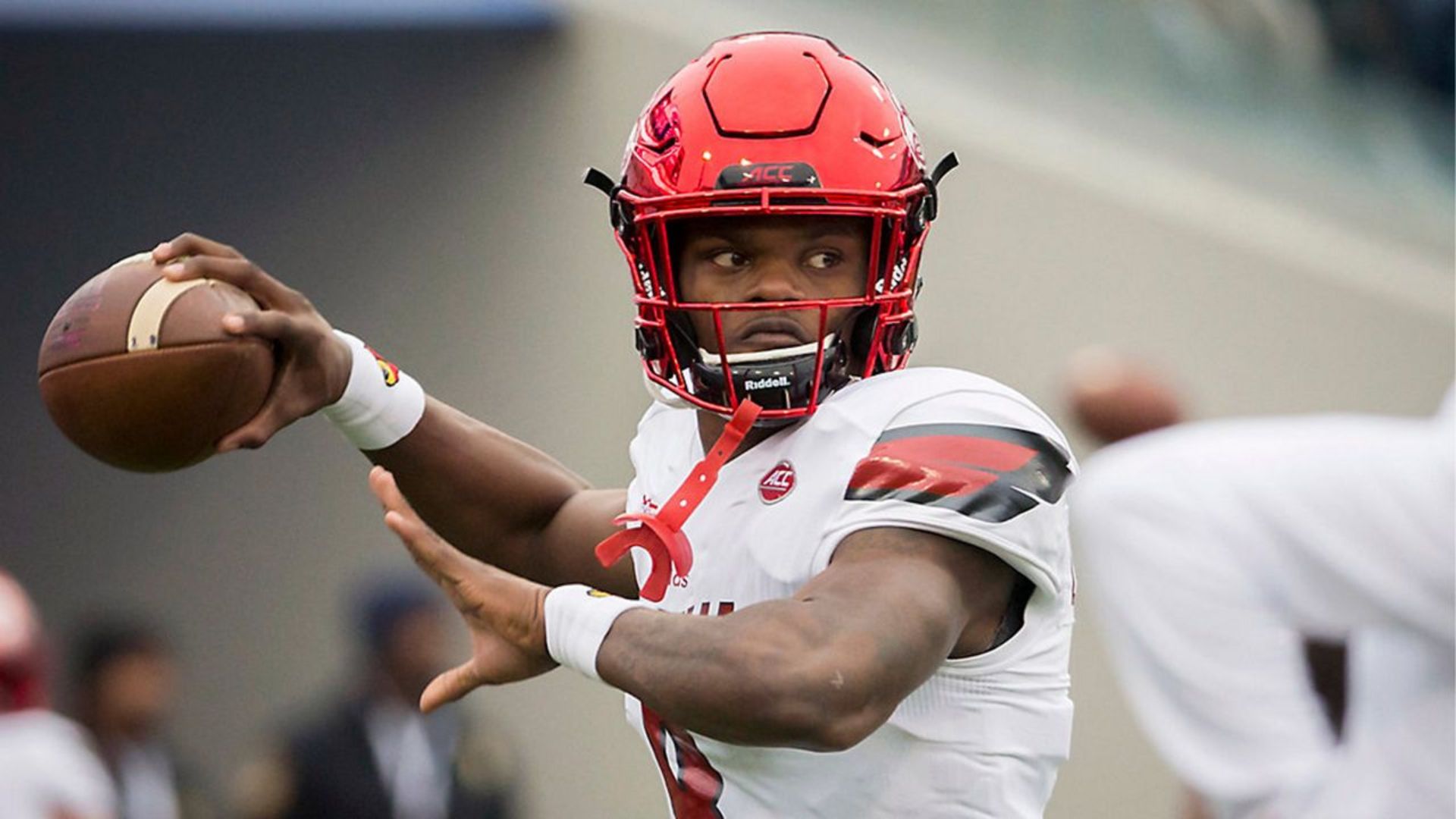 10. Lamar Jackson - (QB, Louisville)
