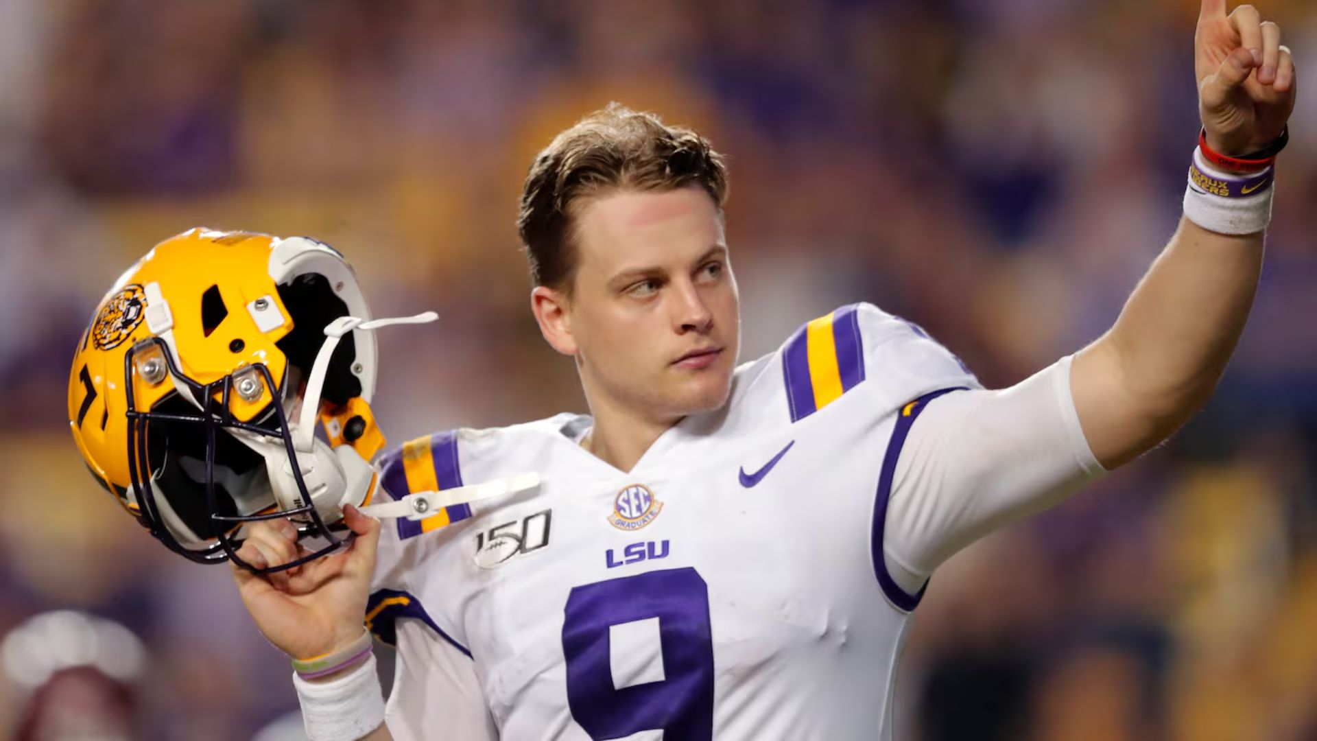 6. Joe Burrow - (QB, LSU)