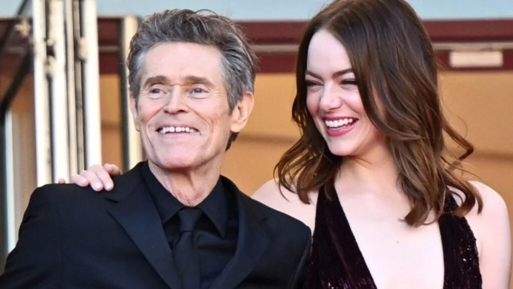 Emma Stone and Willem Defoe