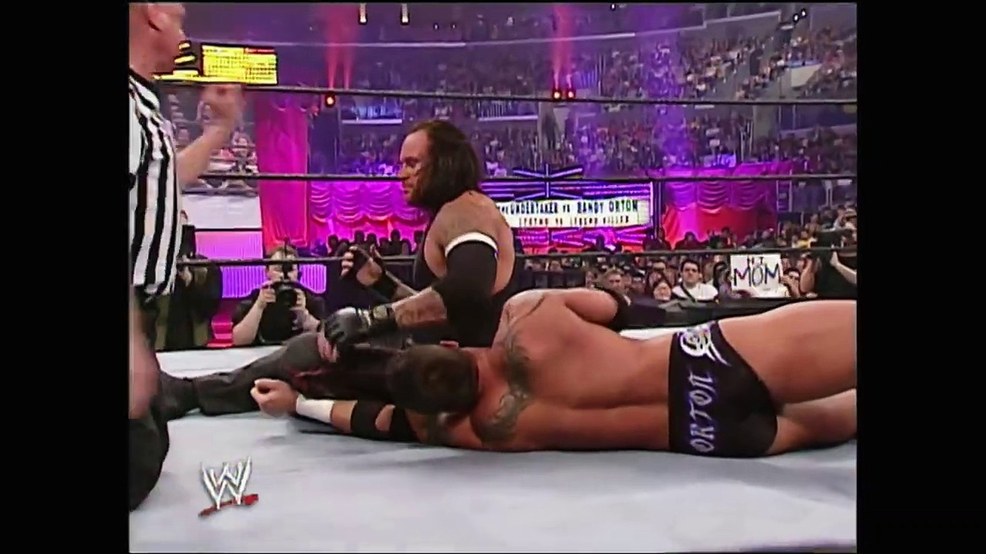17- The Undertaker vs. Randy Orton - WrestleMania 21