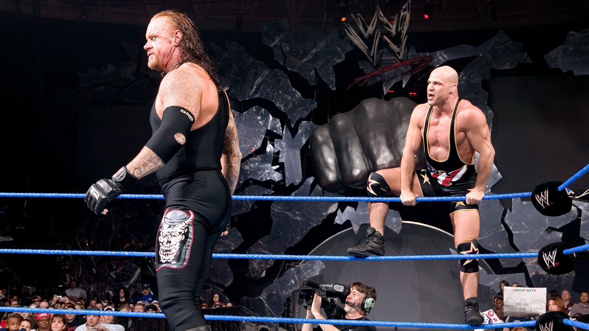 14- The Undertaker vs. Kurt Angle - No Way Out 2006