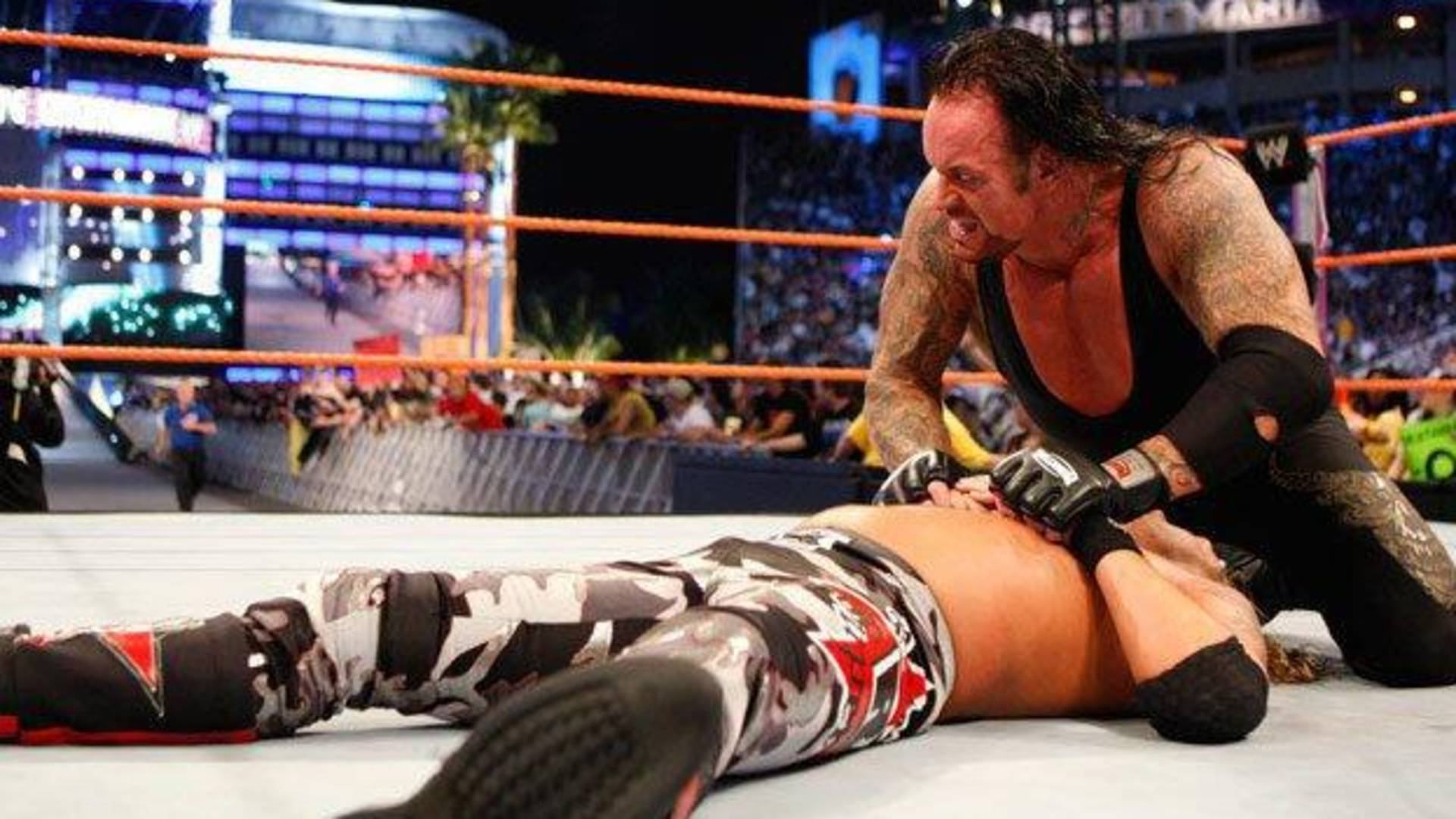10- The Undertaker vs. Edge - WrestleMania 24