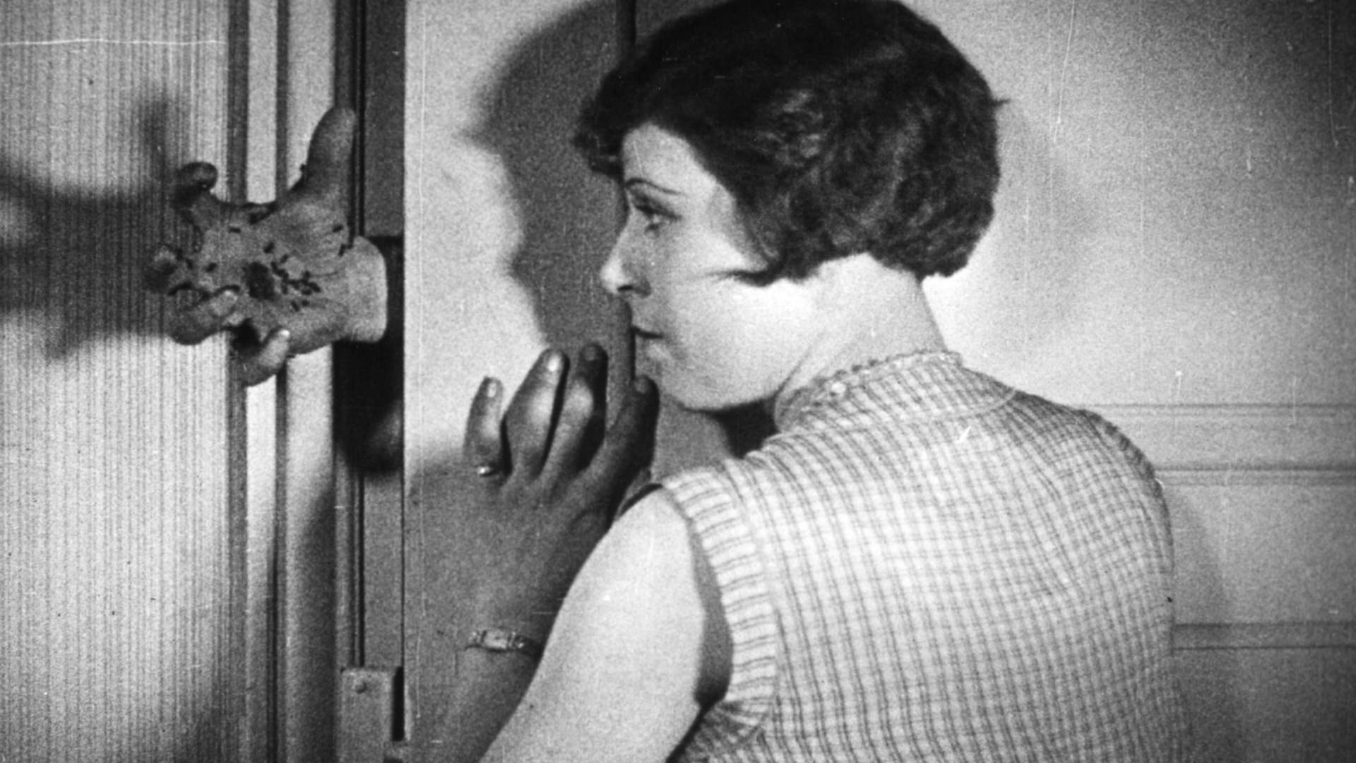 5. Un Chien Andalou (1929)