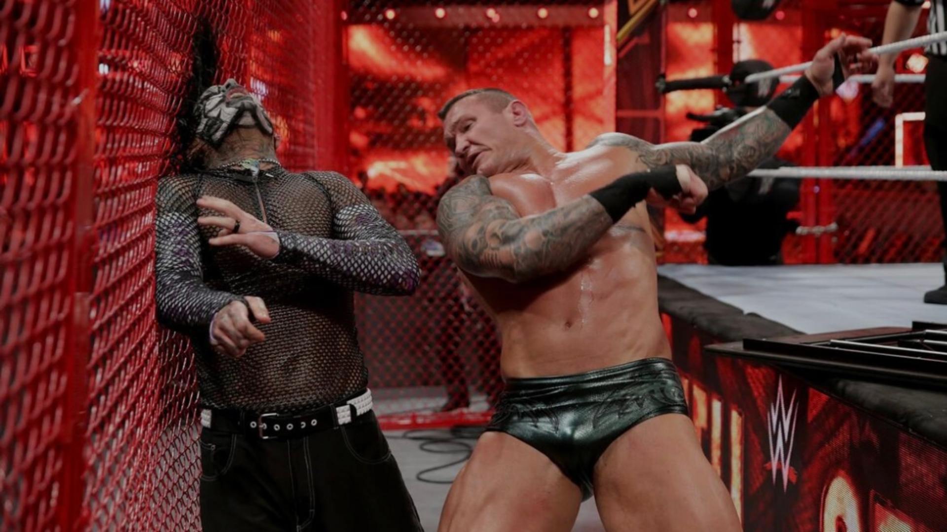 19. Jeff Hardy vs. Randy Orton— Hell in a Cell 2018