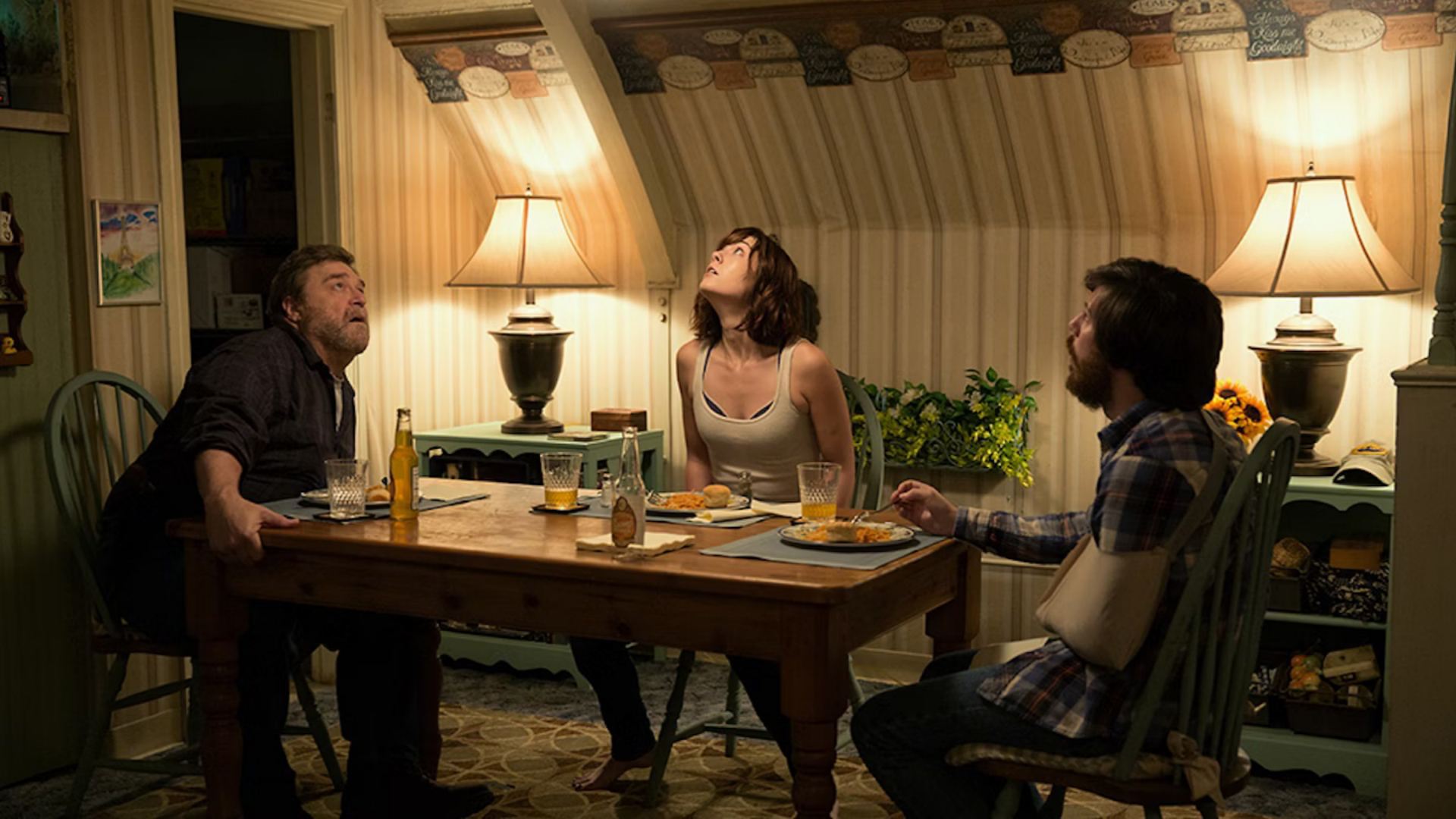 17. 10 Cloverfield Lane (2016)