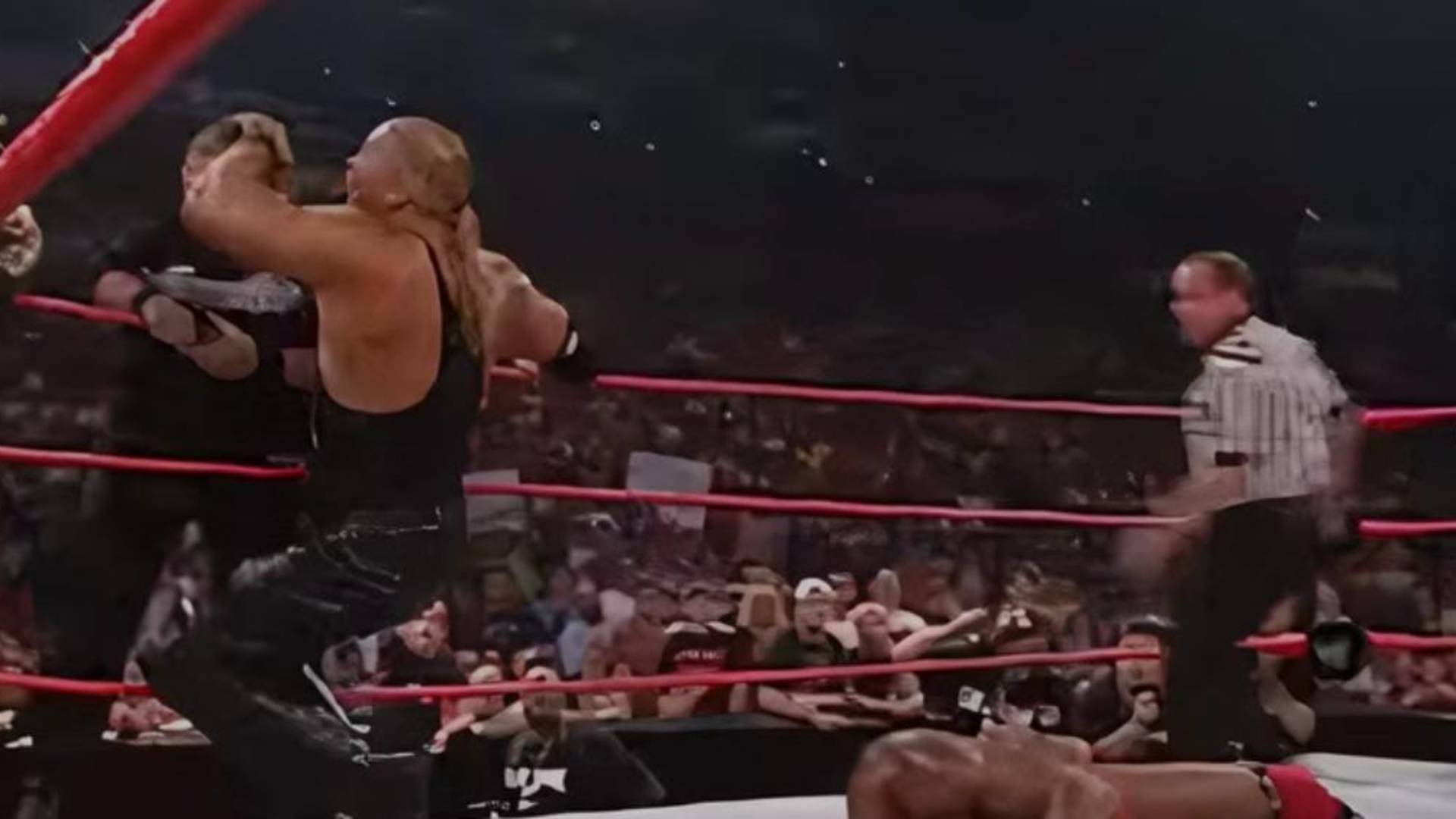 10. Kevin Nash tears his Quad