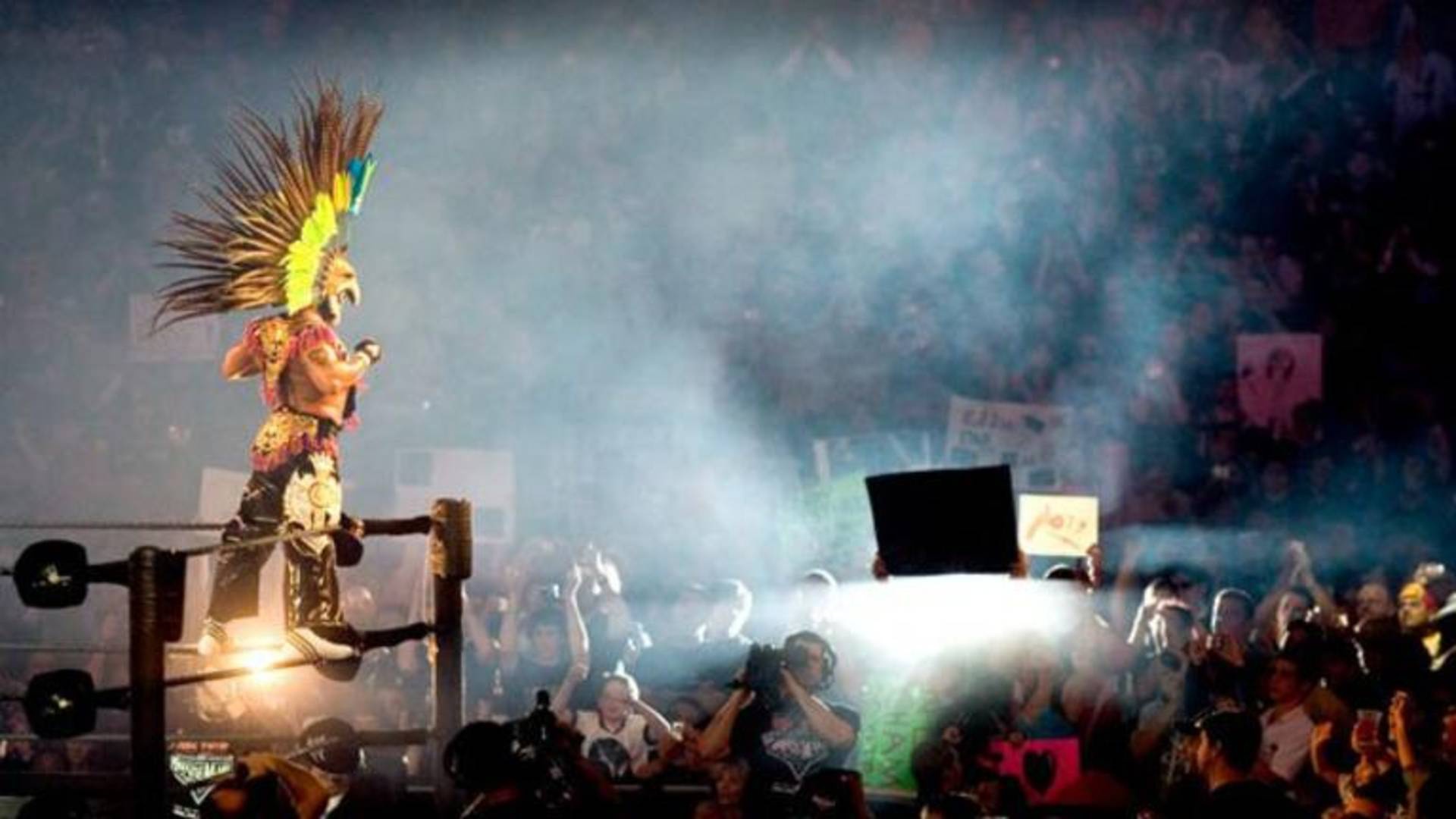 3.⁠ ⁠Rey Mysterio at WrestleMania 22