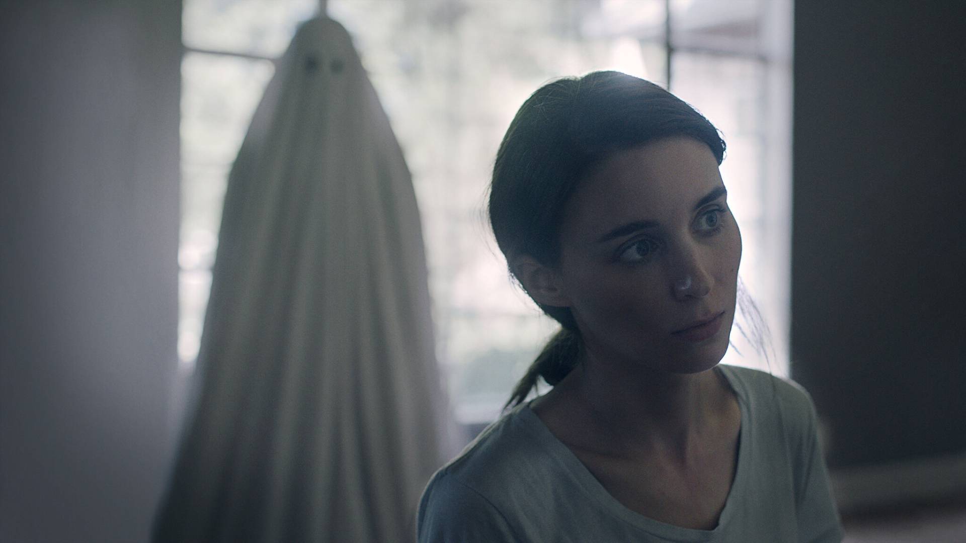22. A Ghost Story (2017)