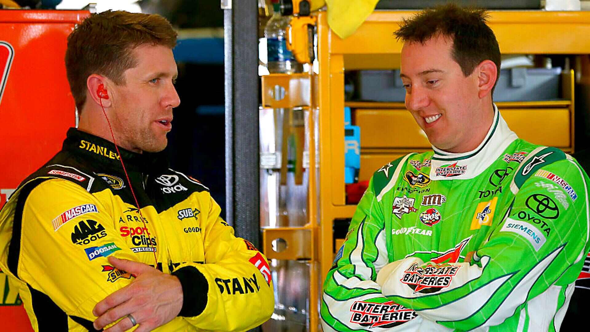7. Carl Edwards – The Star Who Shared His Shine
