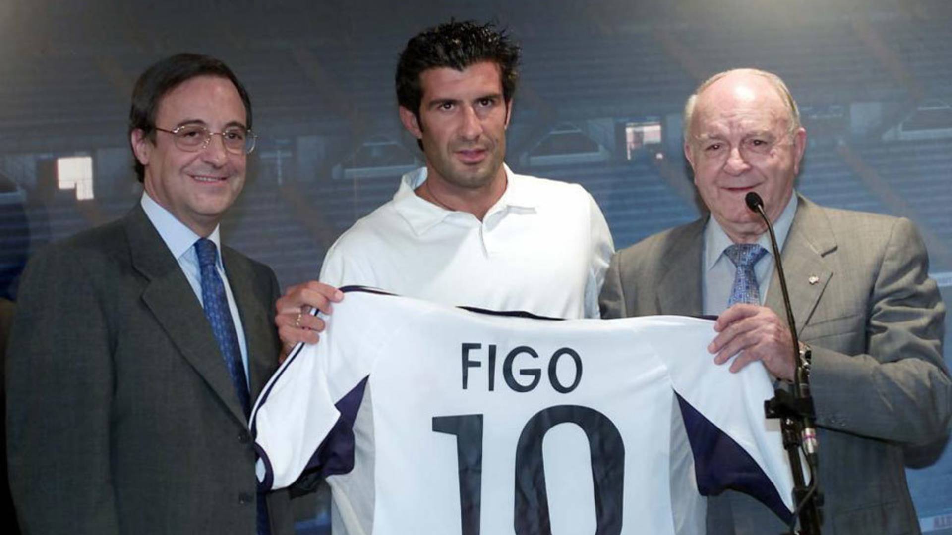 Luis Figo (Barcelona to Real Madrid)