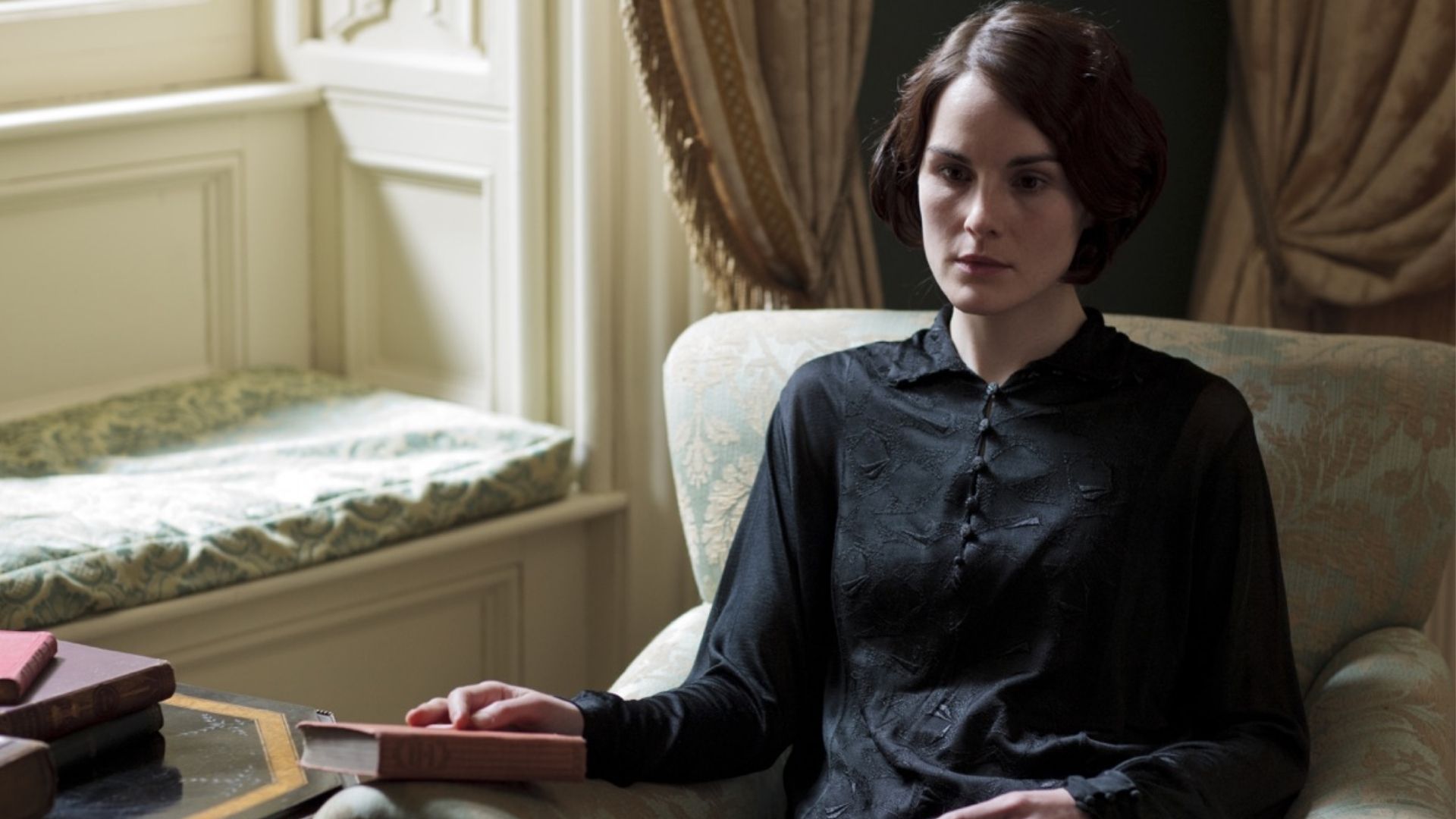 9. Episode #4.1 (Season 4, Episode 1)