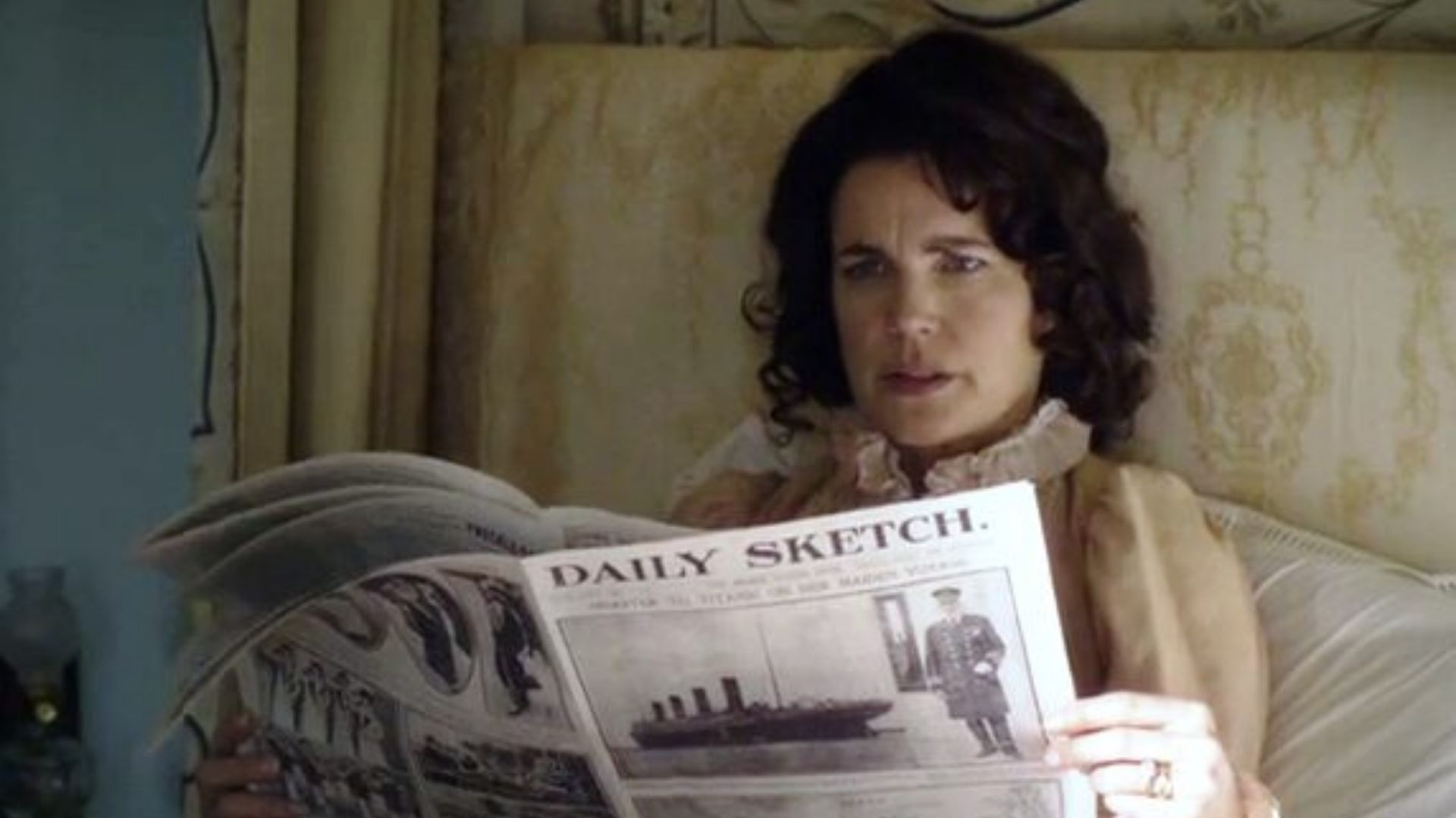 10. Episode #1.1 (Season 1, Episode 1)