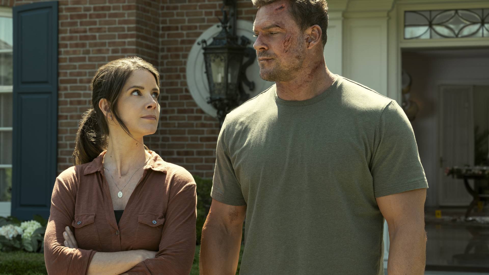 The "One Outfit" Rule Is a Core Part of the Character