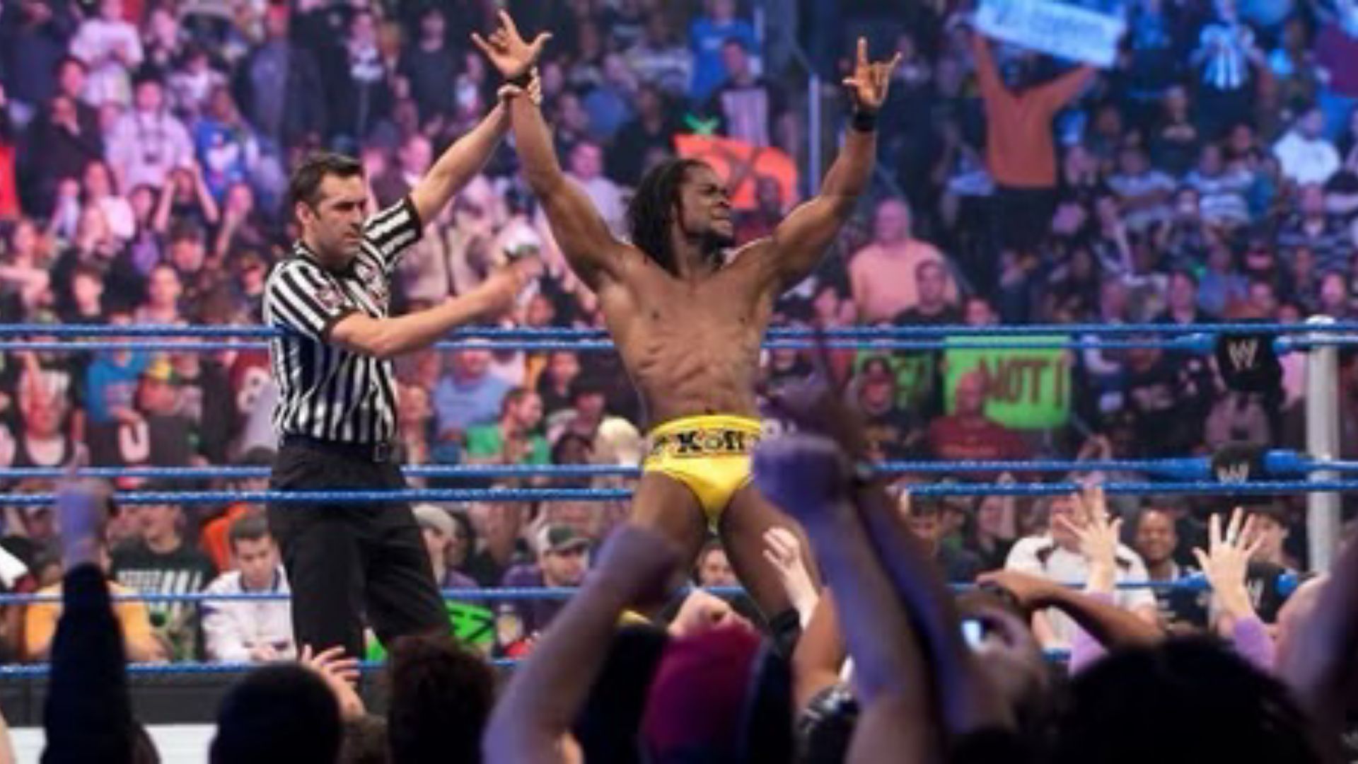 2.⁠ ⁠Team Kingston vs. Team Orton (Survivor Series 2009)