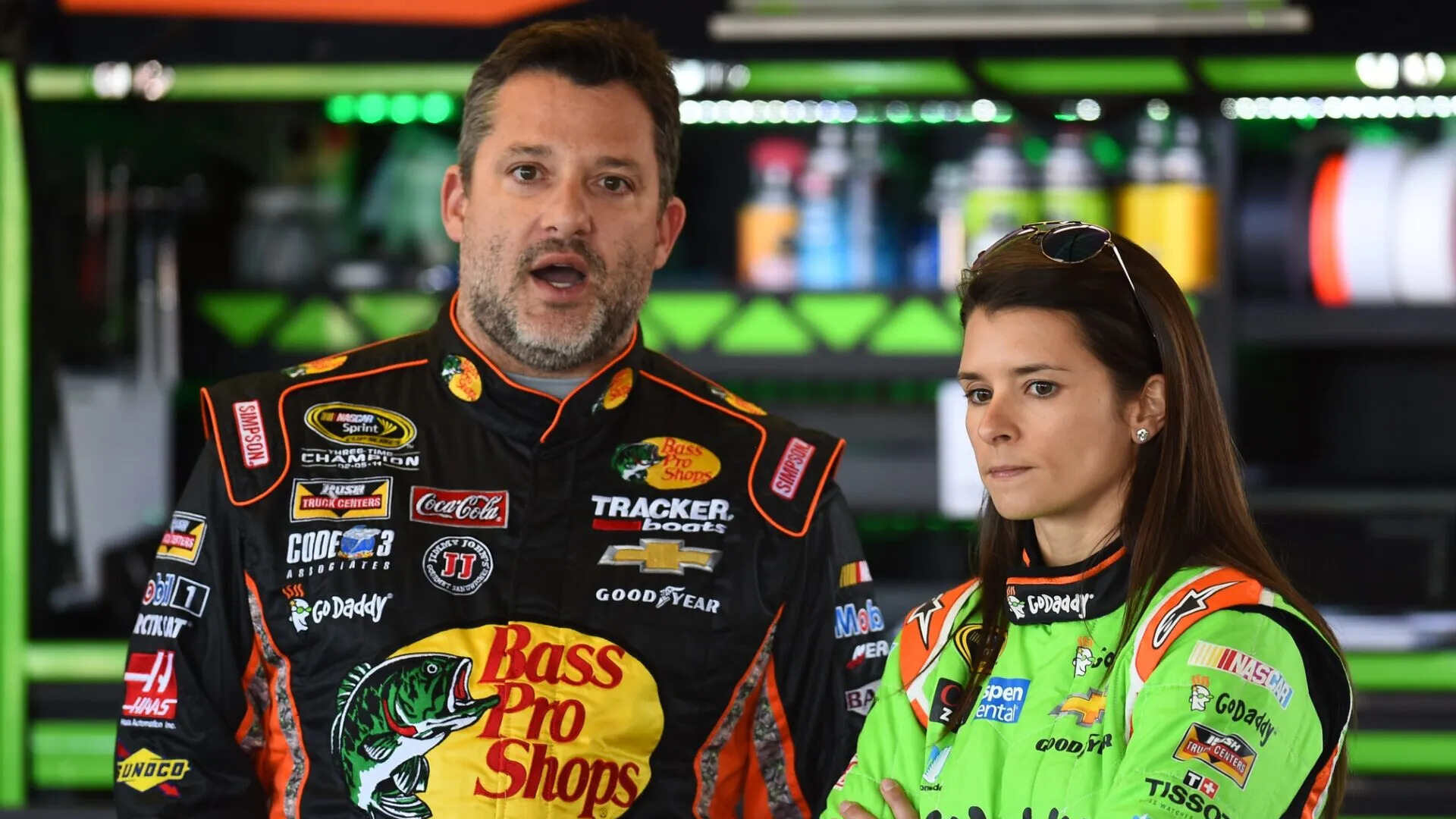 6. Tony Stewart vs. Danica Patrick – New Hampshire 2015