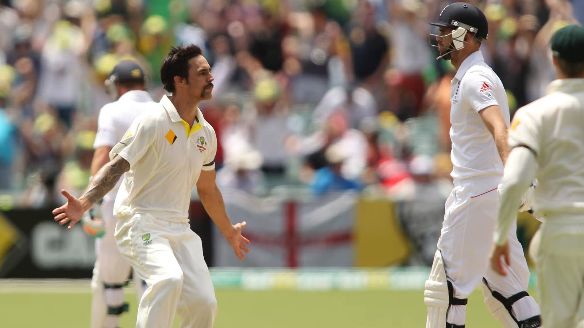 Mitchell Johnson Sledging James Anderson