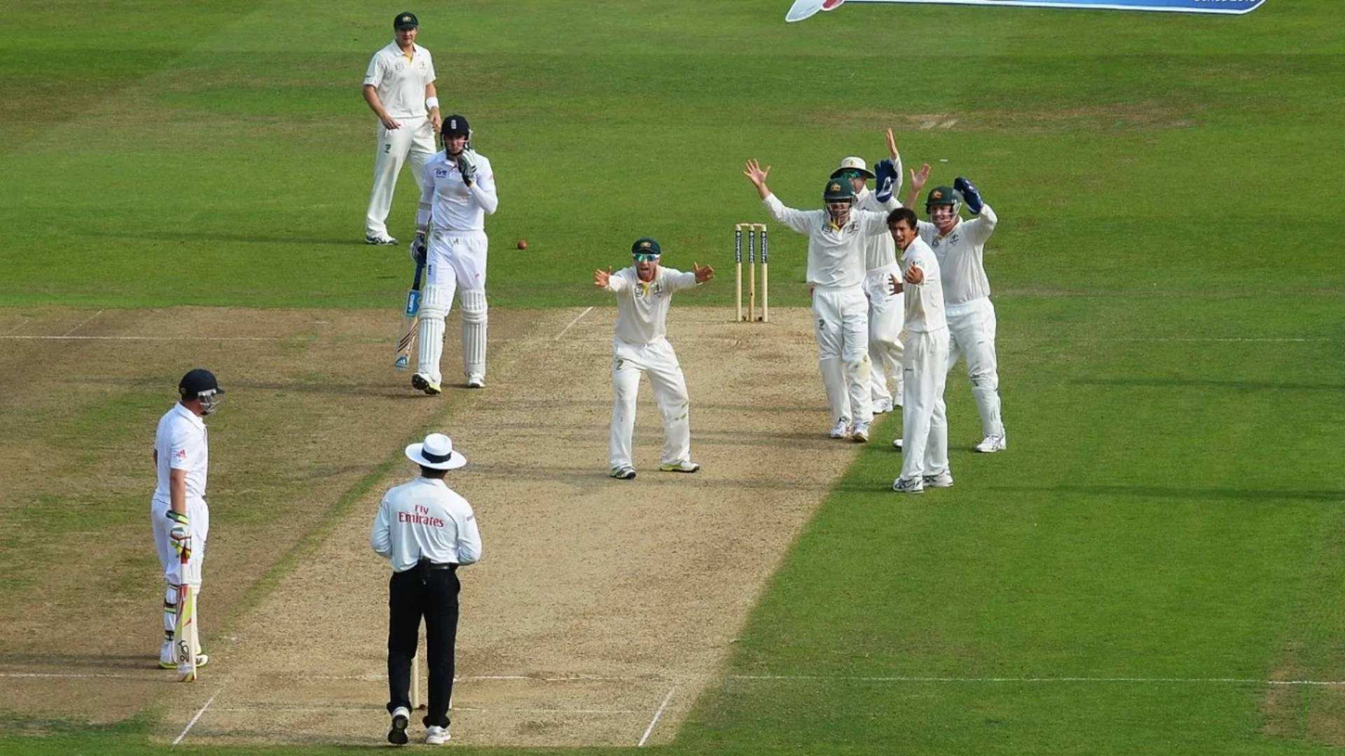 Stuart Broad 'Not Walking'