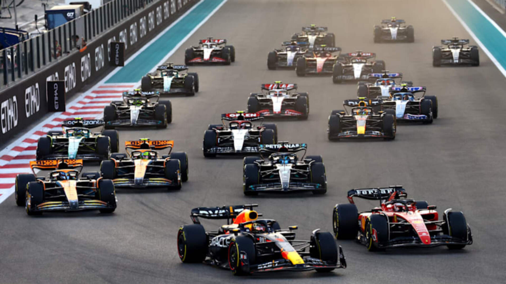 8. 2015 Abu Dhabi Grand Prix