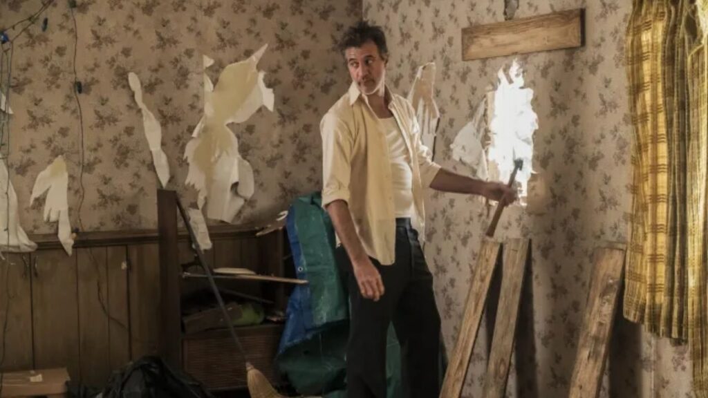 Lonnie in Stranger Things Season 1